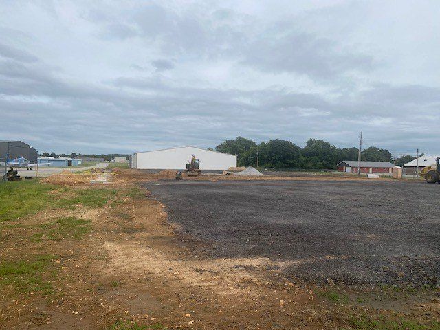 1615 Hangar A Airport Avenue. Springdale, AR 72764