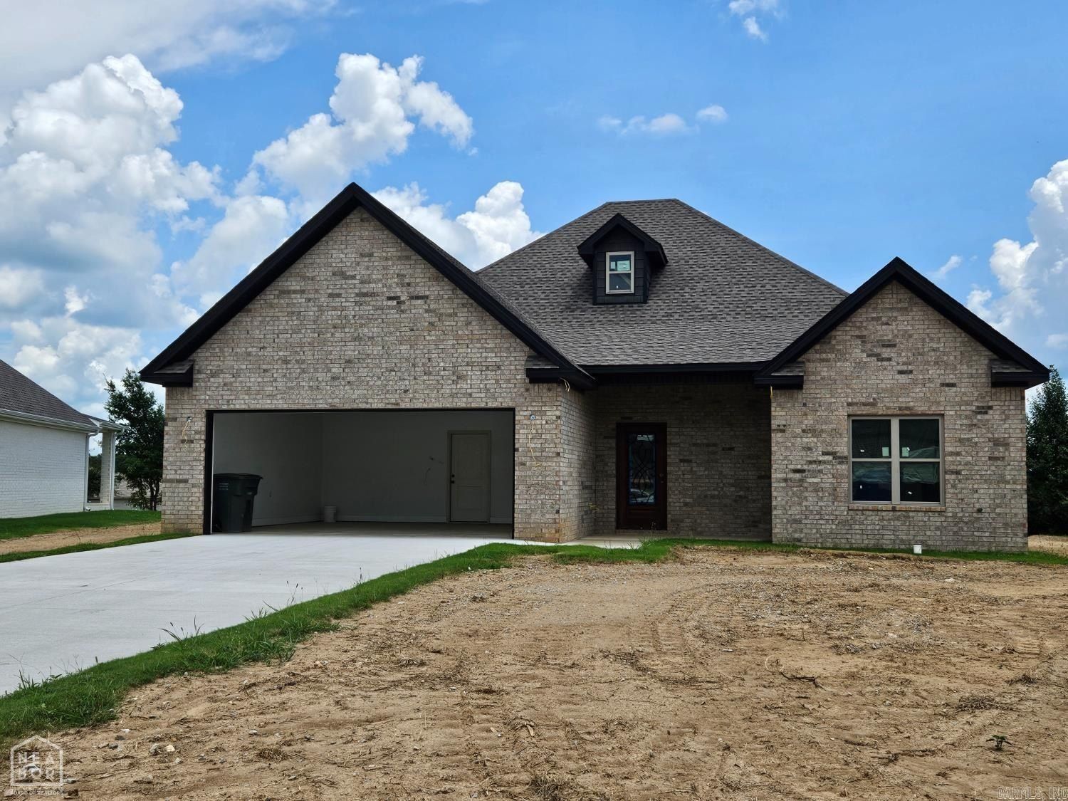 99 Rivercrest Drive. Brookland, AR 72417