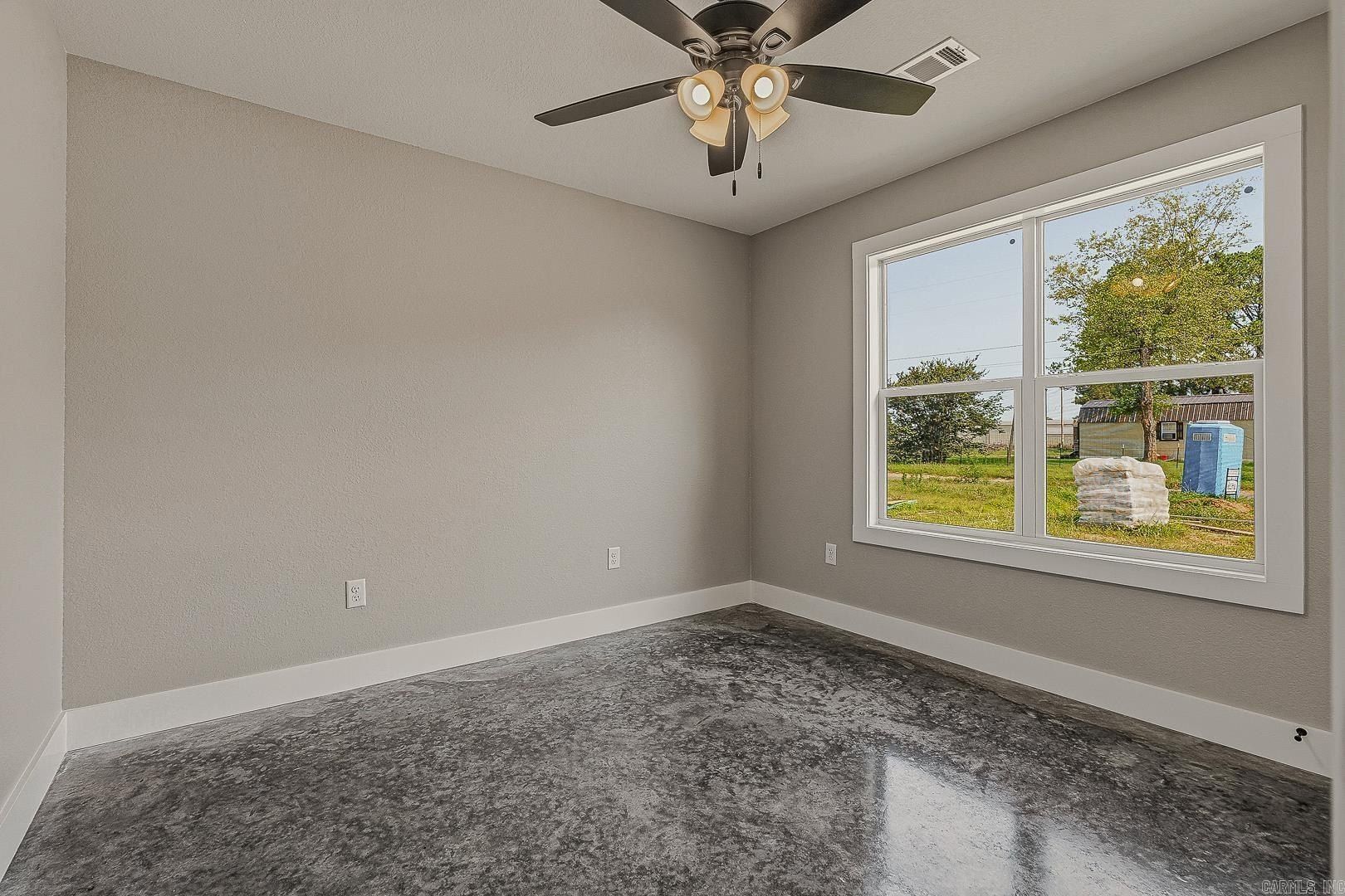 1011 Sixth. Lake City, AR 72437