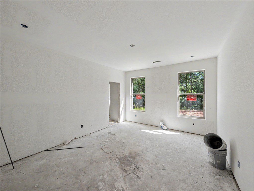 3 Kent Drive. Bella Vista, AR 72714