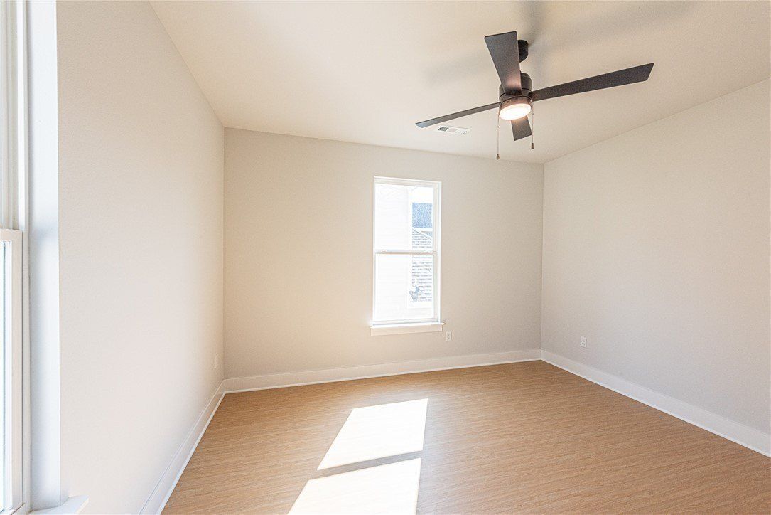 3143 W Tulsa Street. Fayetteville, AR 72704