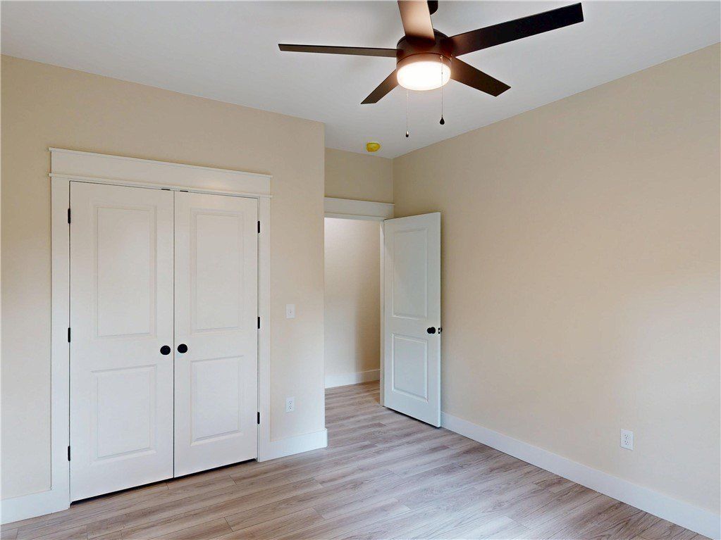 1523 S Roberts Road. Fayetteville, AR 72701
