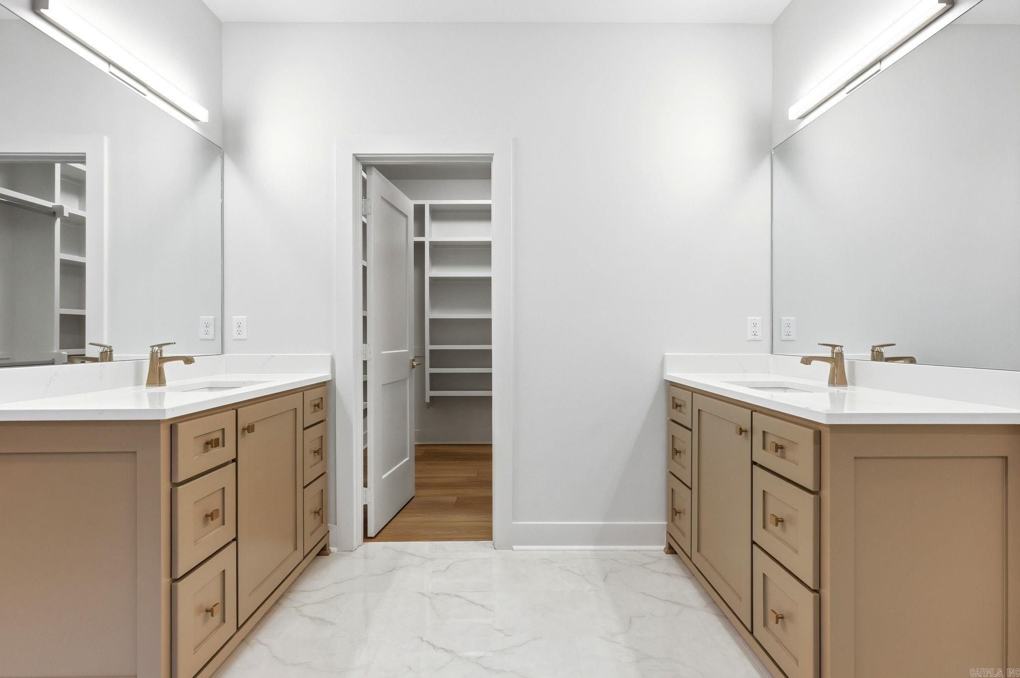 22 Mountain Brook Road. Little Rock, AR 72223