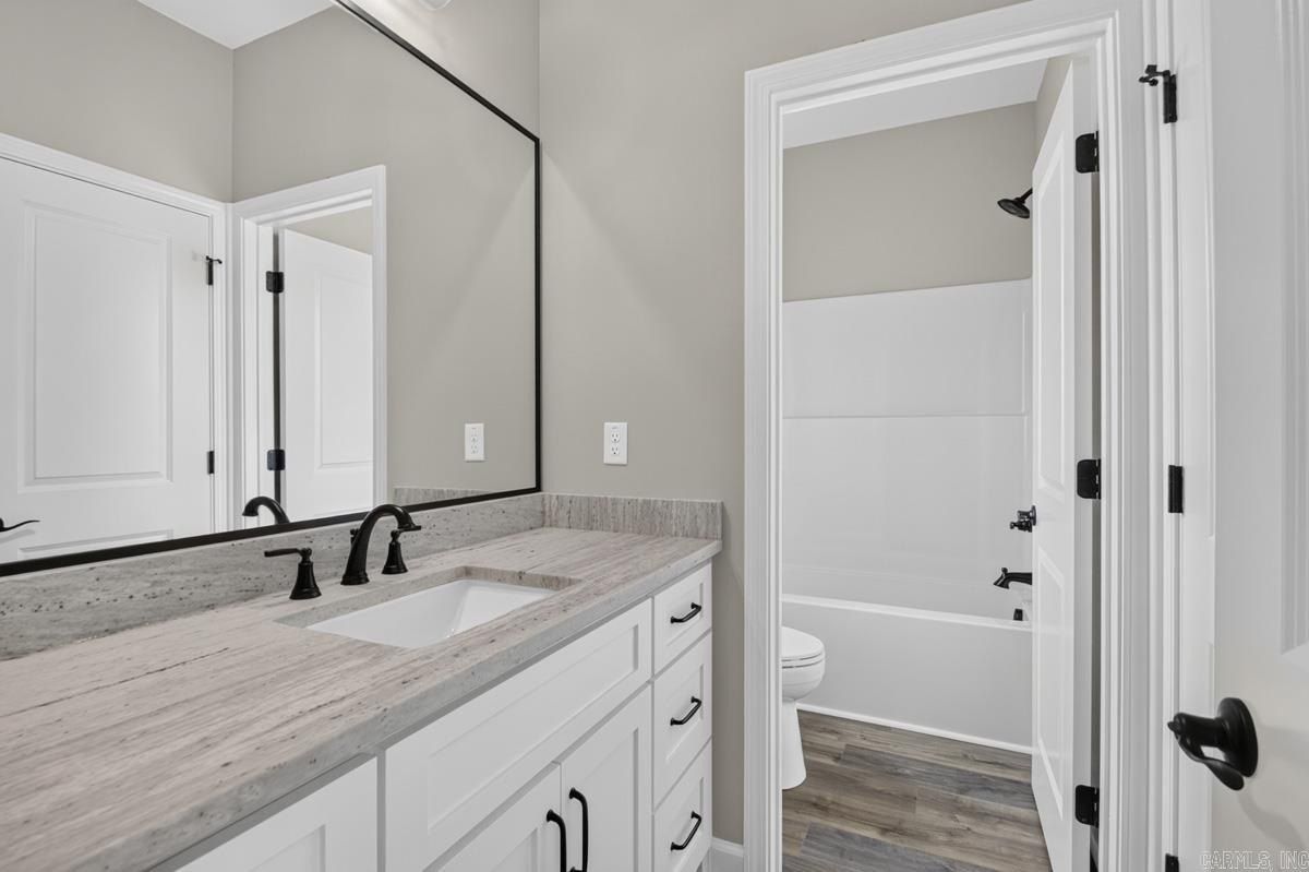 2115 Sable Oaks. Bryant, AR 72022
