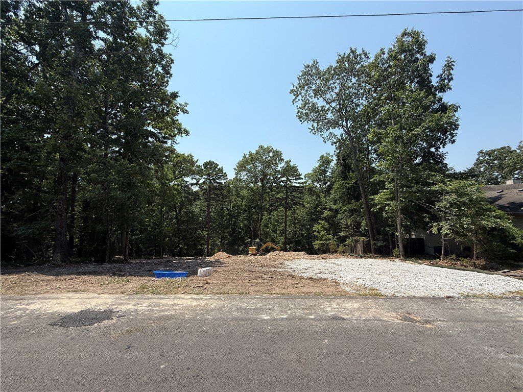 54 Lavendon Circle Drive. Bella Vista, AR 72714