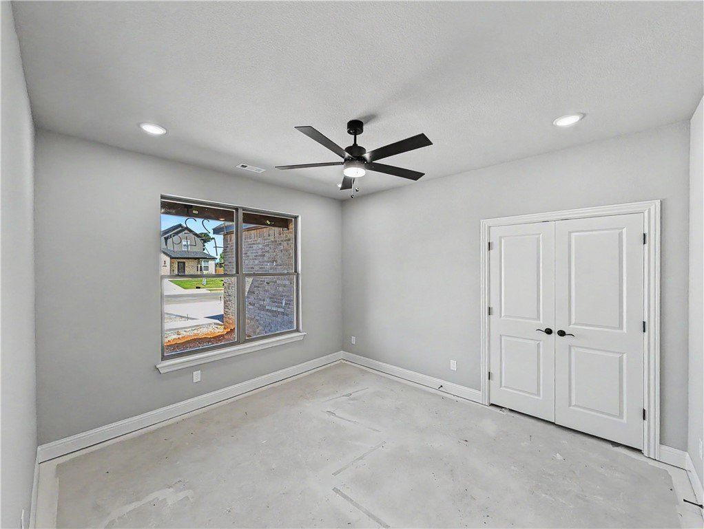 4749 Cowboy Street. Springdale, AR 72762