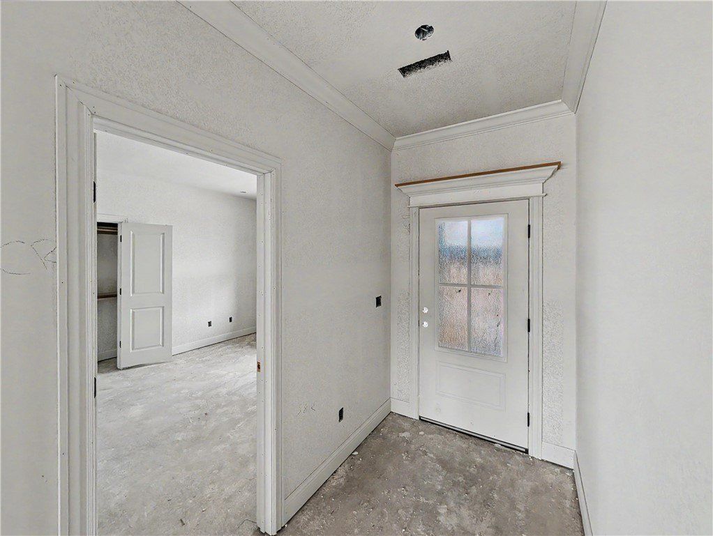 7699 Scenic Valley Avenue. Springdale, AR 72762