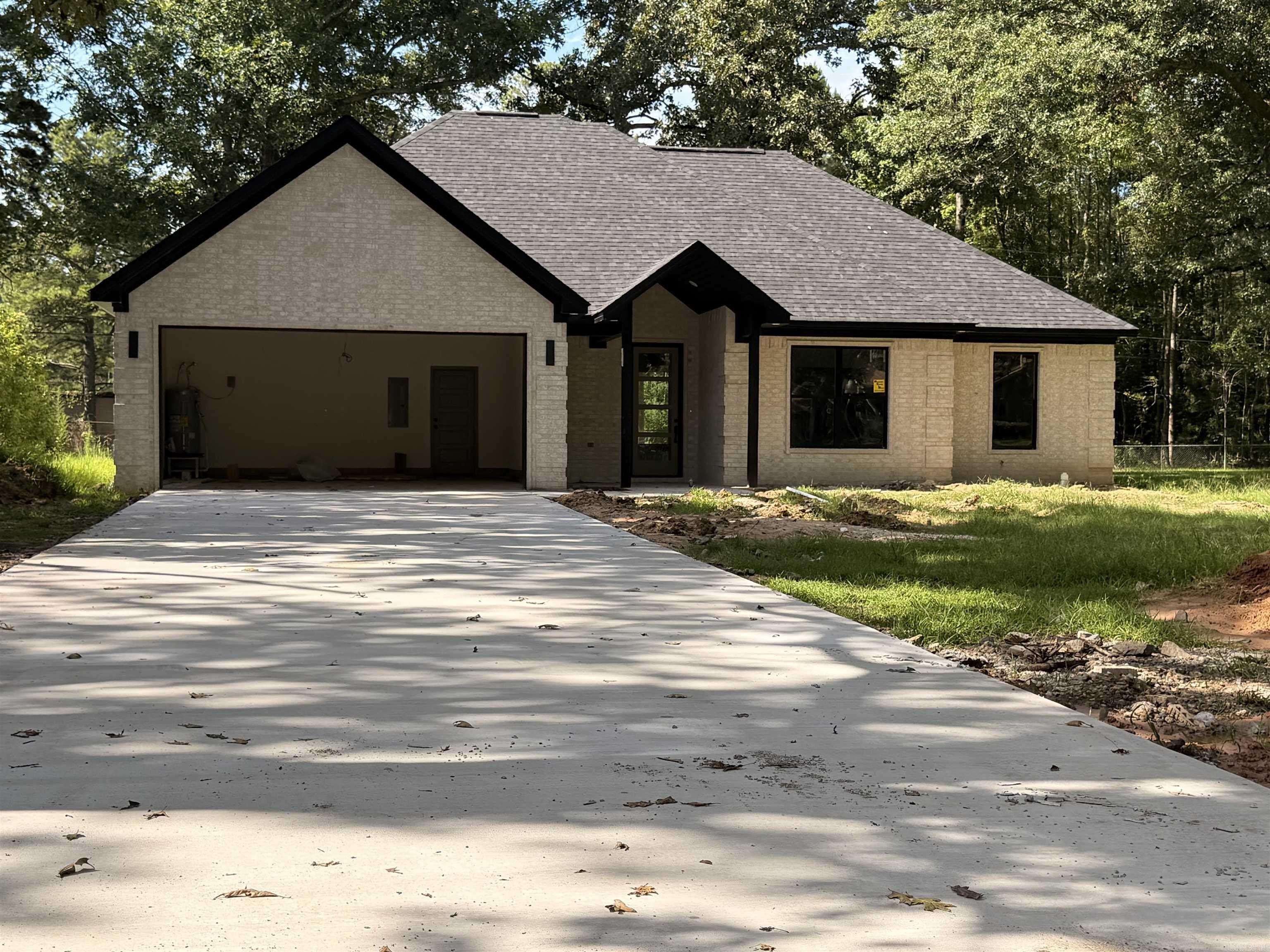 6206 Thrasher Street. Pine Bluff, AR 71603