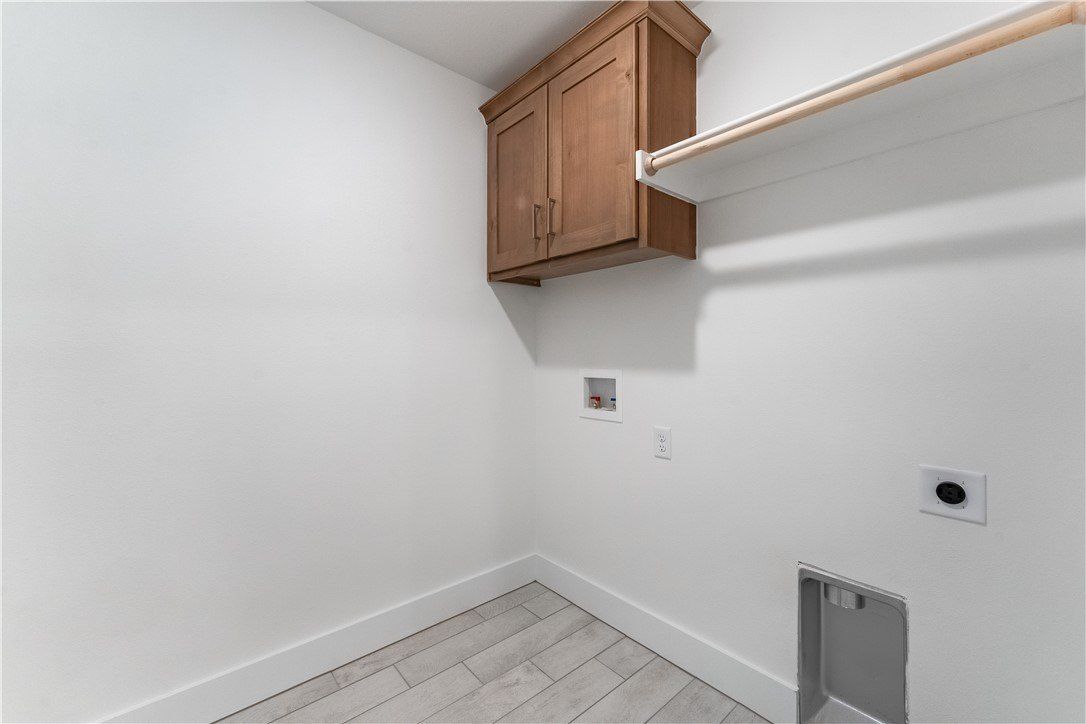 2131 Yulan Lane. Bentonville, AR 72713