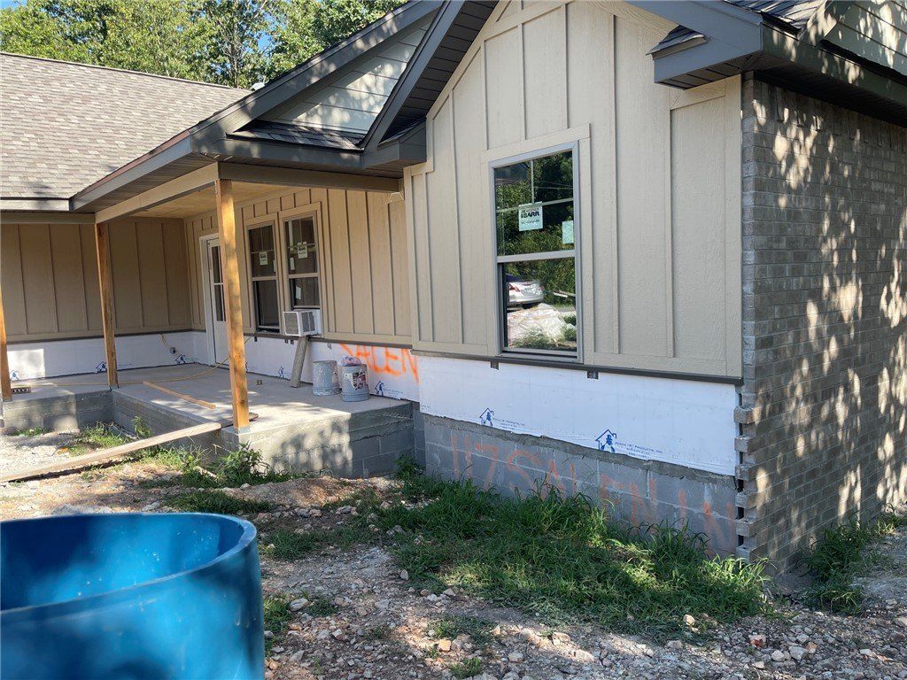 117 Salen Lane. Bella Vista, AR 72715
