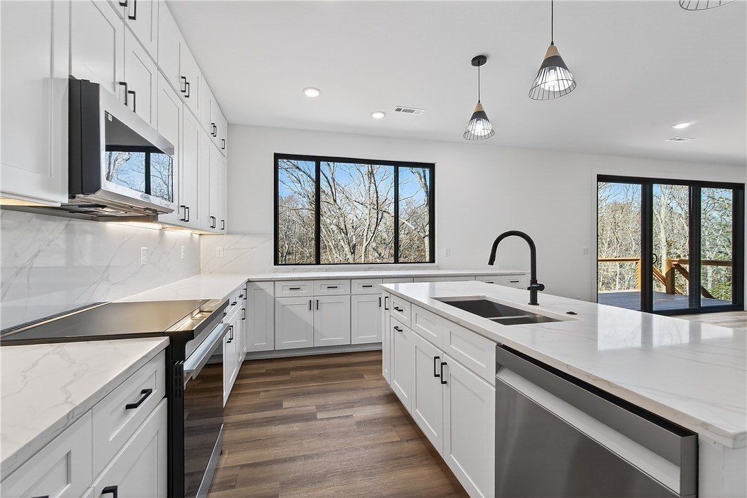 29 Annabell Lane. Bella Vista, AR 72715