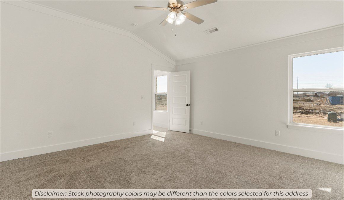 311 Wickham Way. Centerton, AR 72719