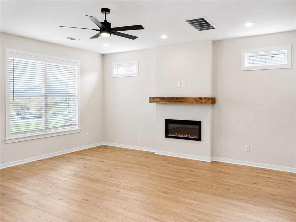 2669 Relaxation Avenue. Springdale, AR 72764