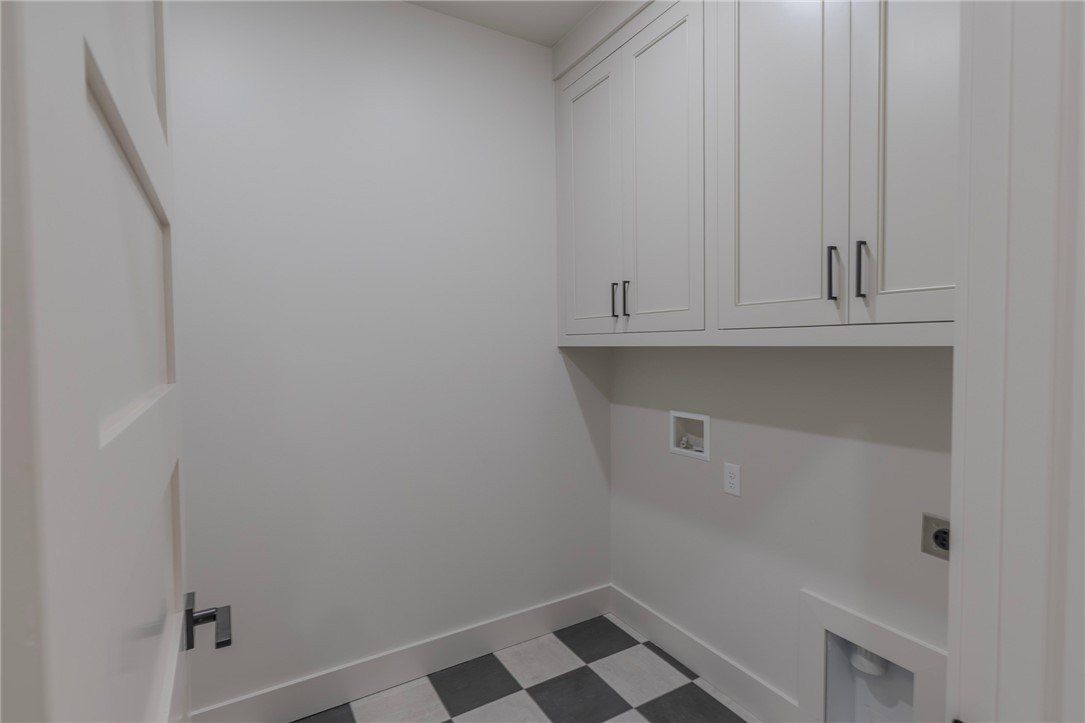 5238 W Weir Road. Fayetteville, AR 72704
