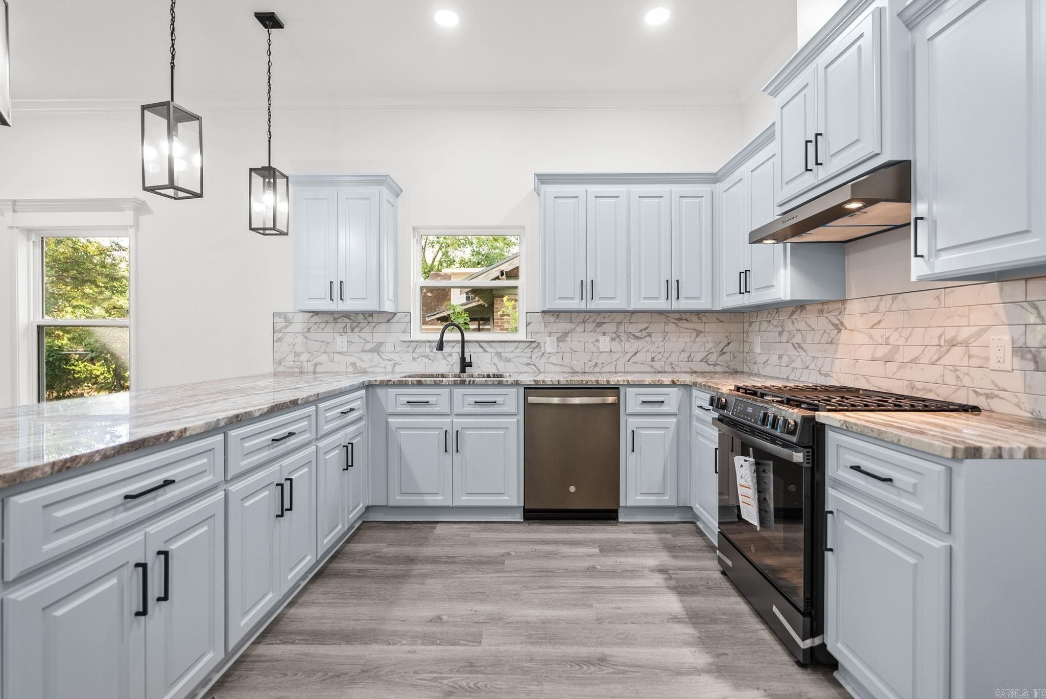 2217 S Pine Street. Little Rock, AR 72204