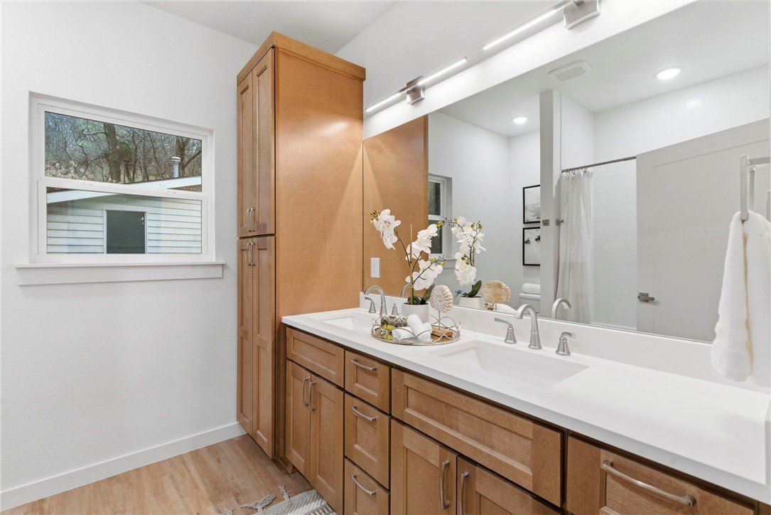 567 S Blair. Fayetteville, AR 72701