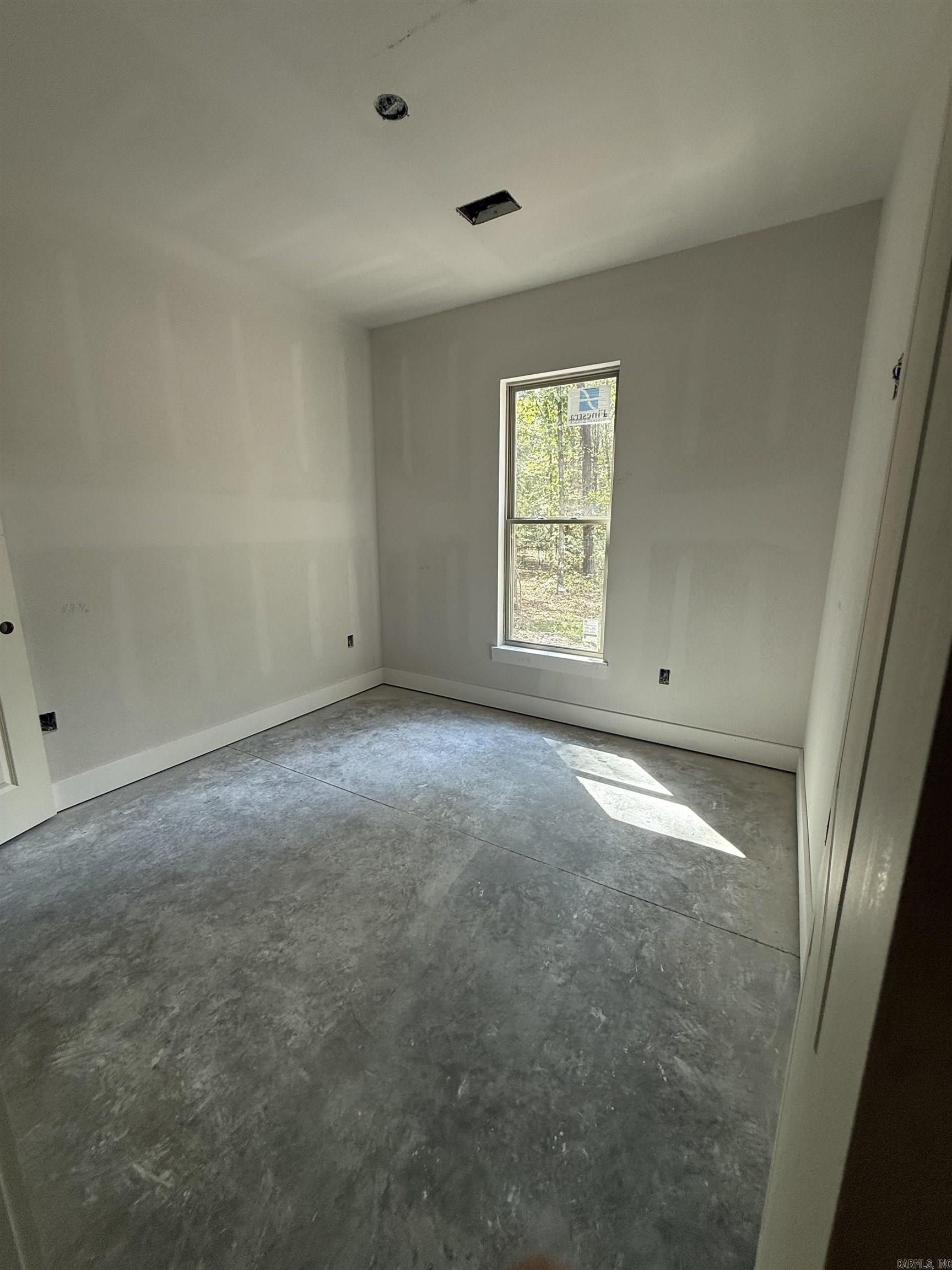 1019 Black Oak Trail. Vilonia, AR 72173
