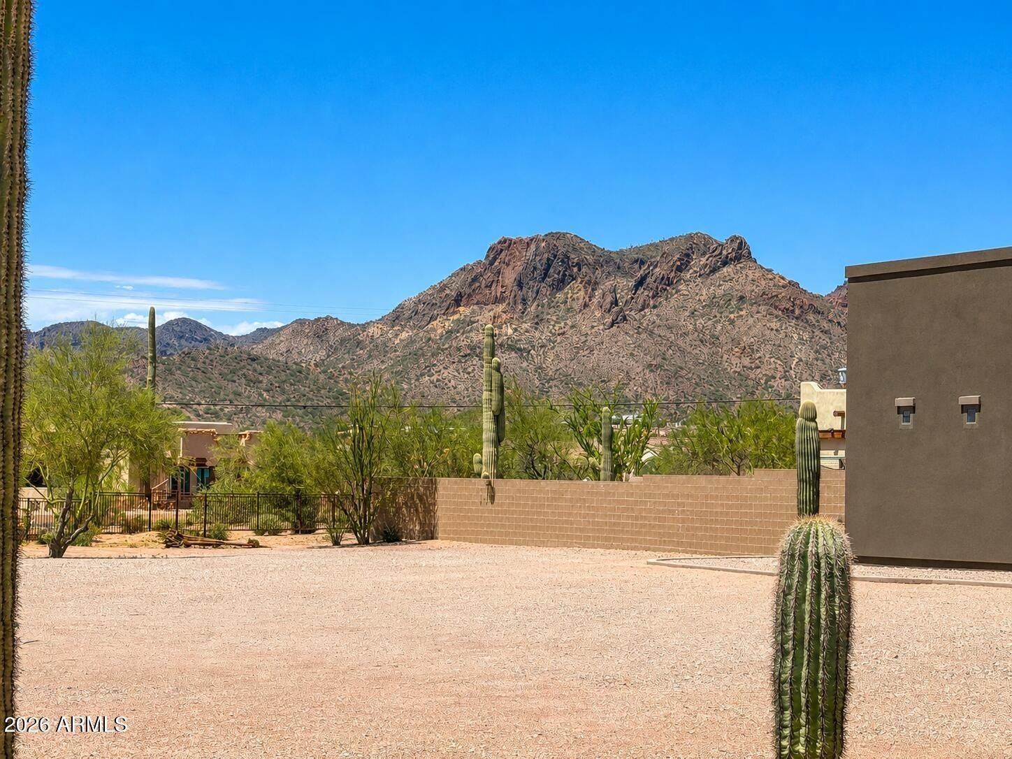 4921 N Wolverine Pass Road. Apache Junction, AZ 85119