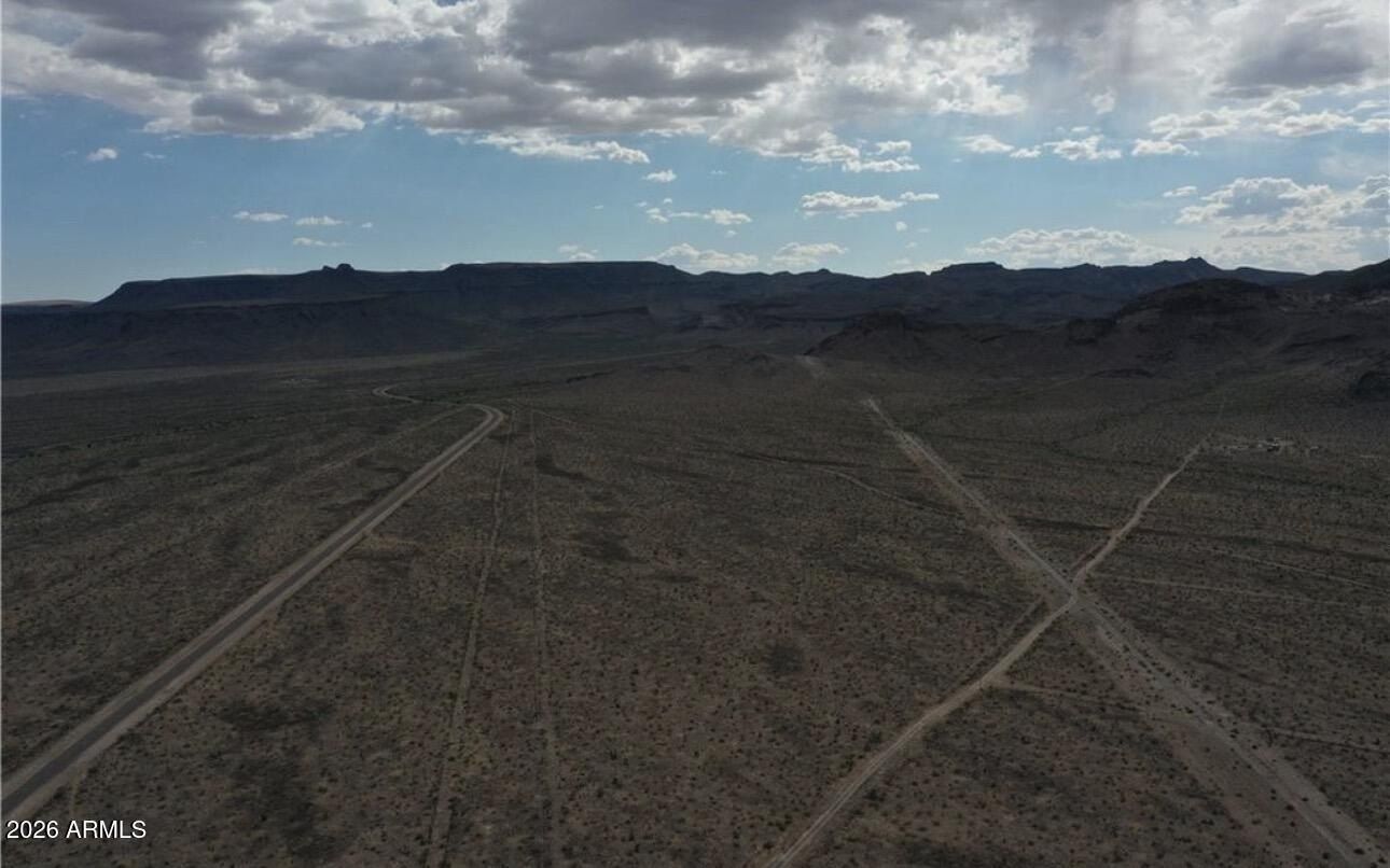 6600 W Oatman Highway. Golden Valley, AZ 86413