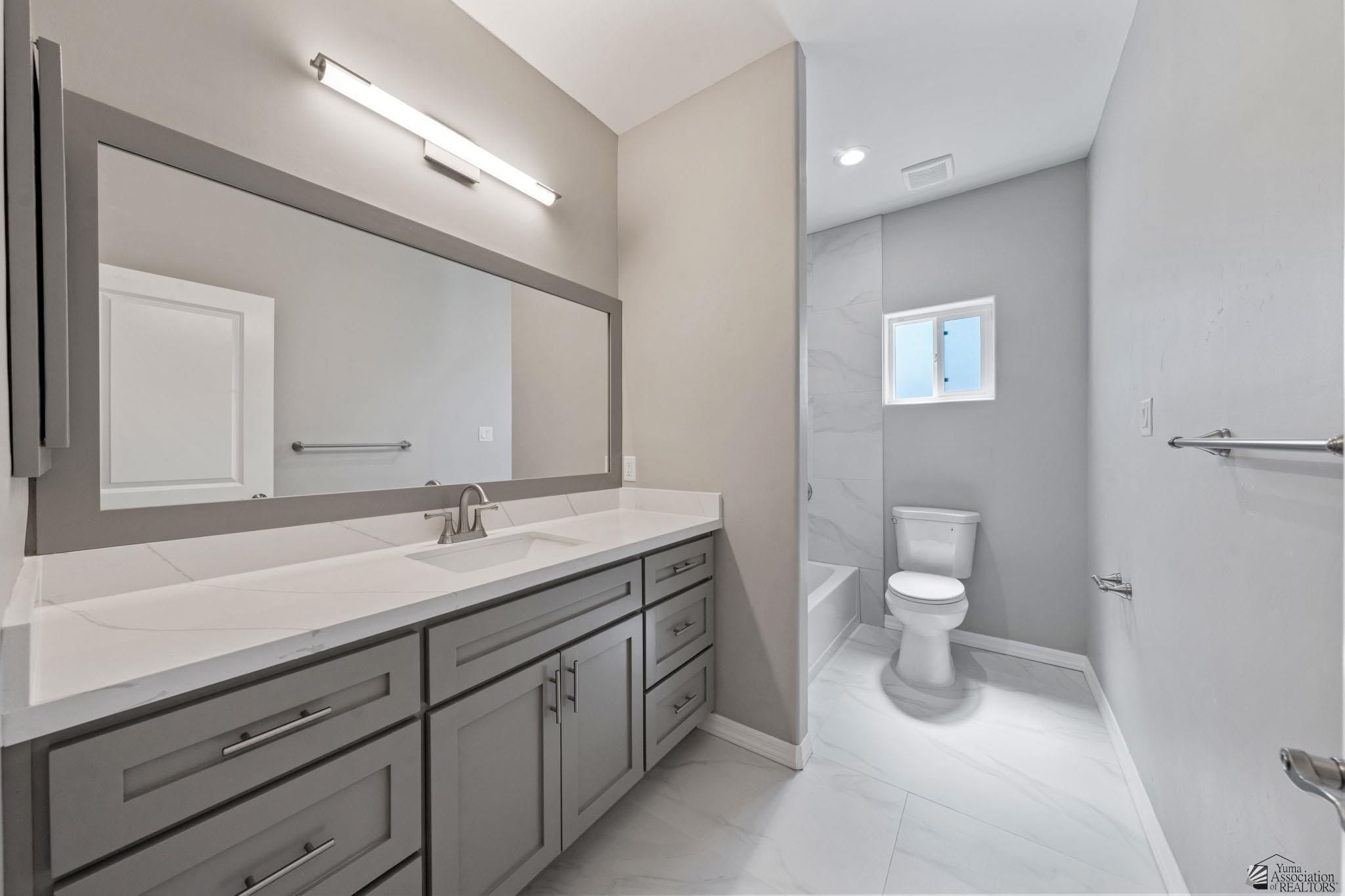 12784 S Karimme Avenue. Yuma, AZ 85367