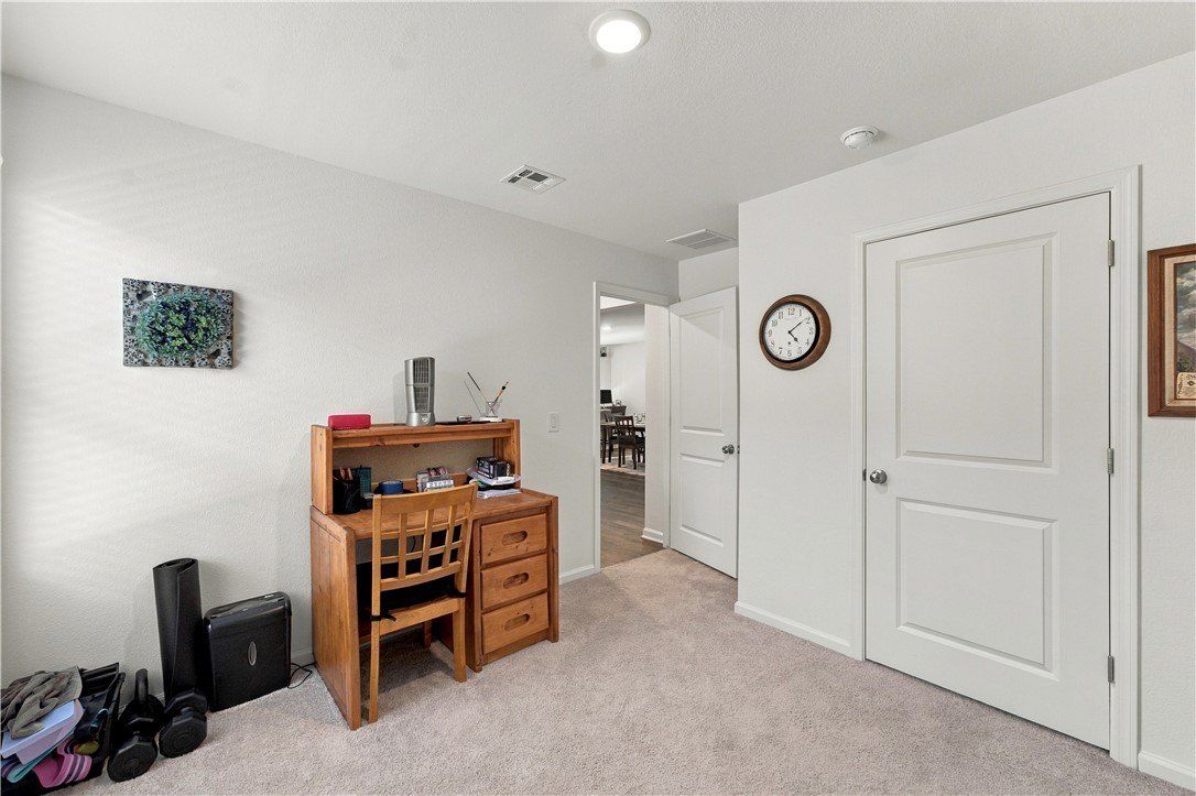 1723 Del Parado. Bullhead City, AZ 86442
