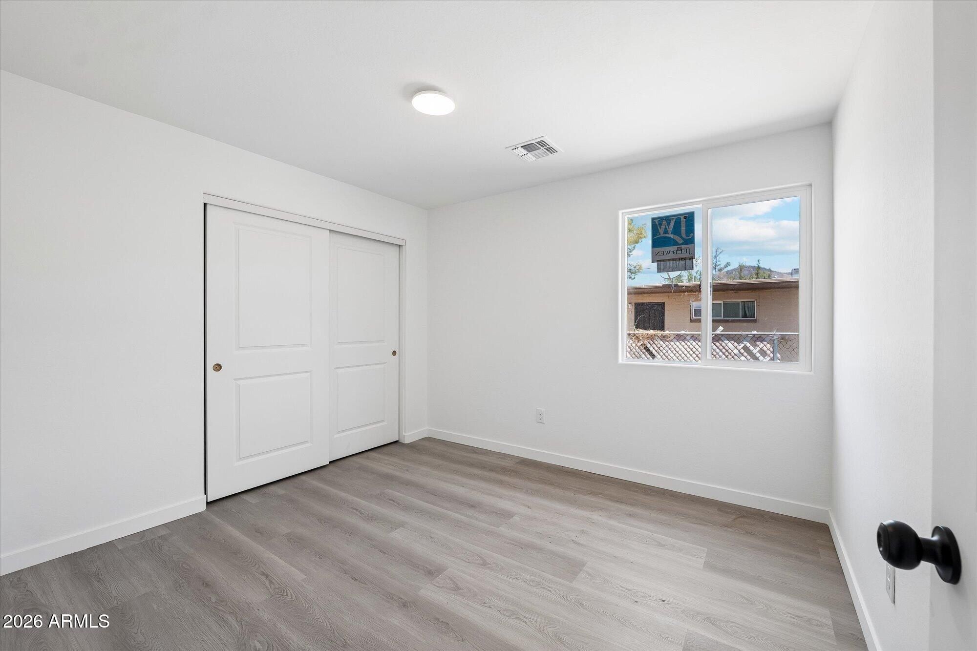 9618 N 10Th Avenue. Phoenix, AZ 85021