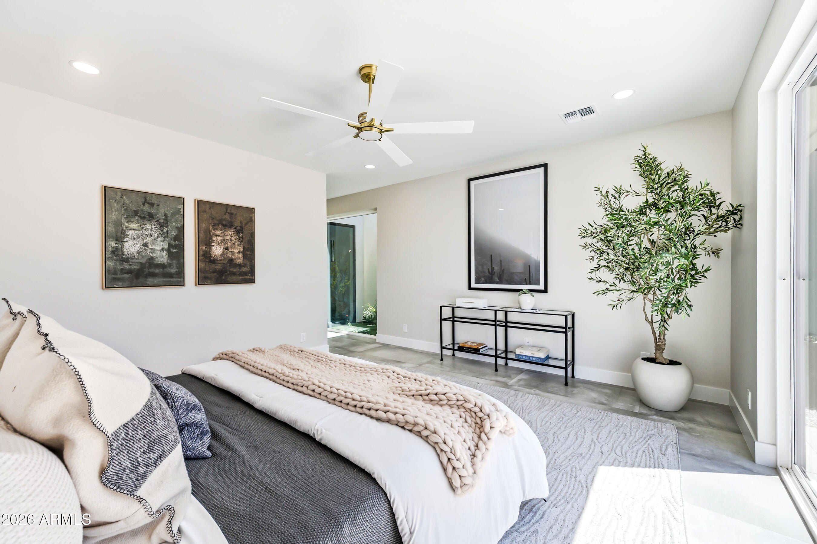 4008 N 34Th Street. Phoenix, AZ 85018