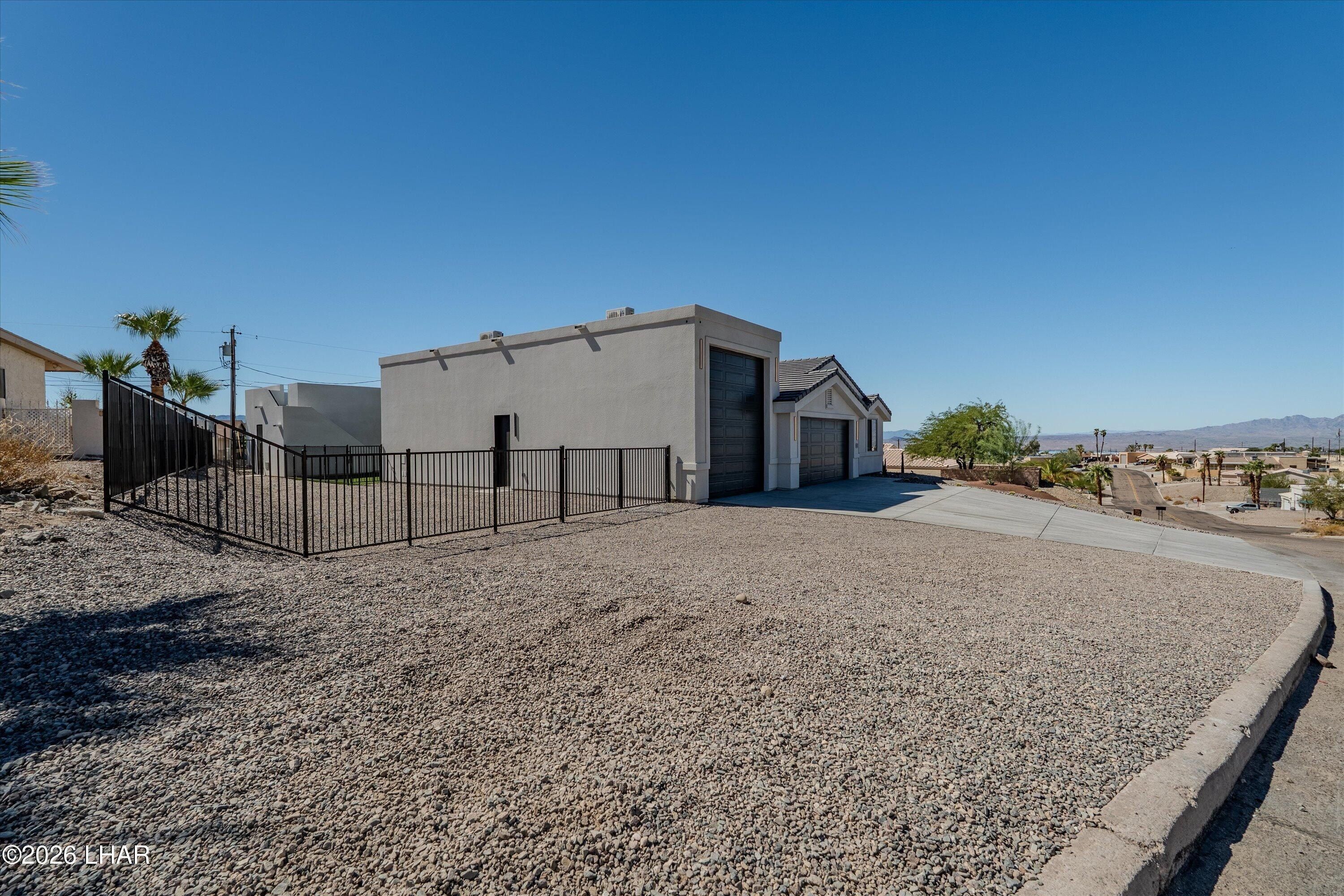 2840 Briarcrest Dr. Lake Havasu City, AZ 86404