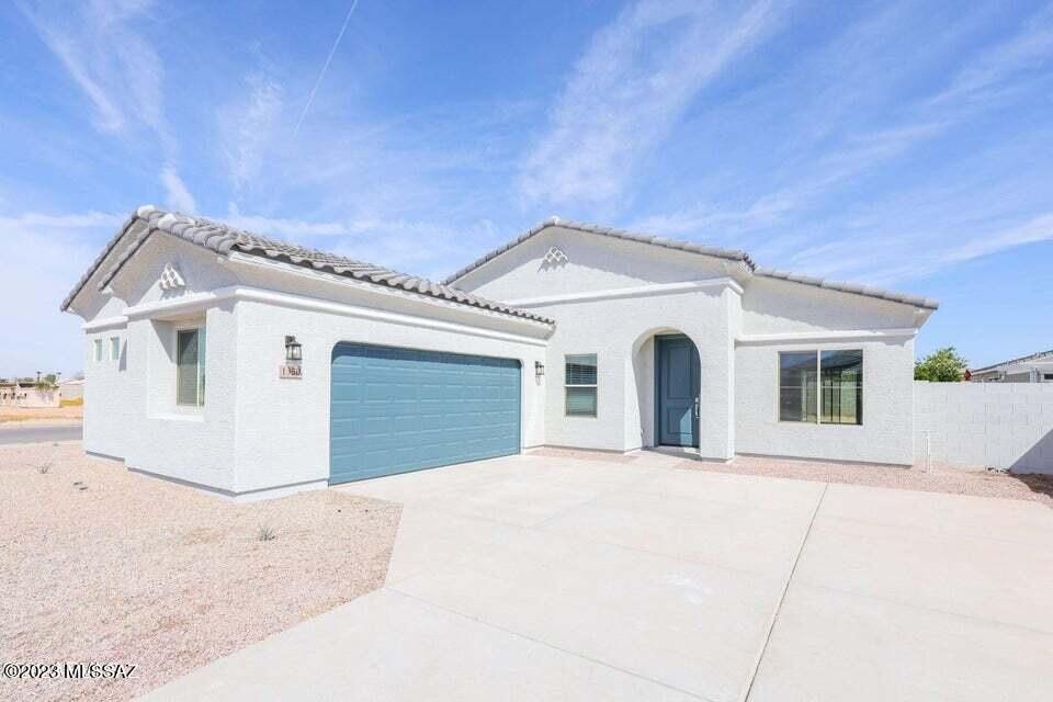 1350 E Avenida Kino. Casa Grande, AZ 85122