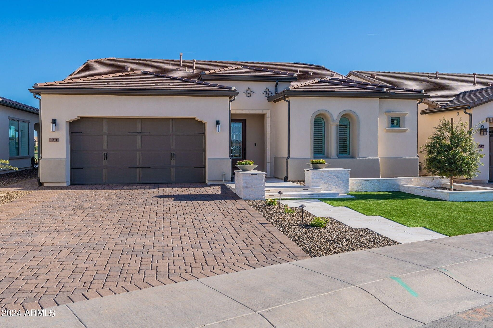 261 E Bracciano Avenue. San Tan Valley, AZ 85140