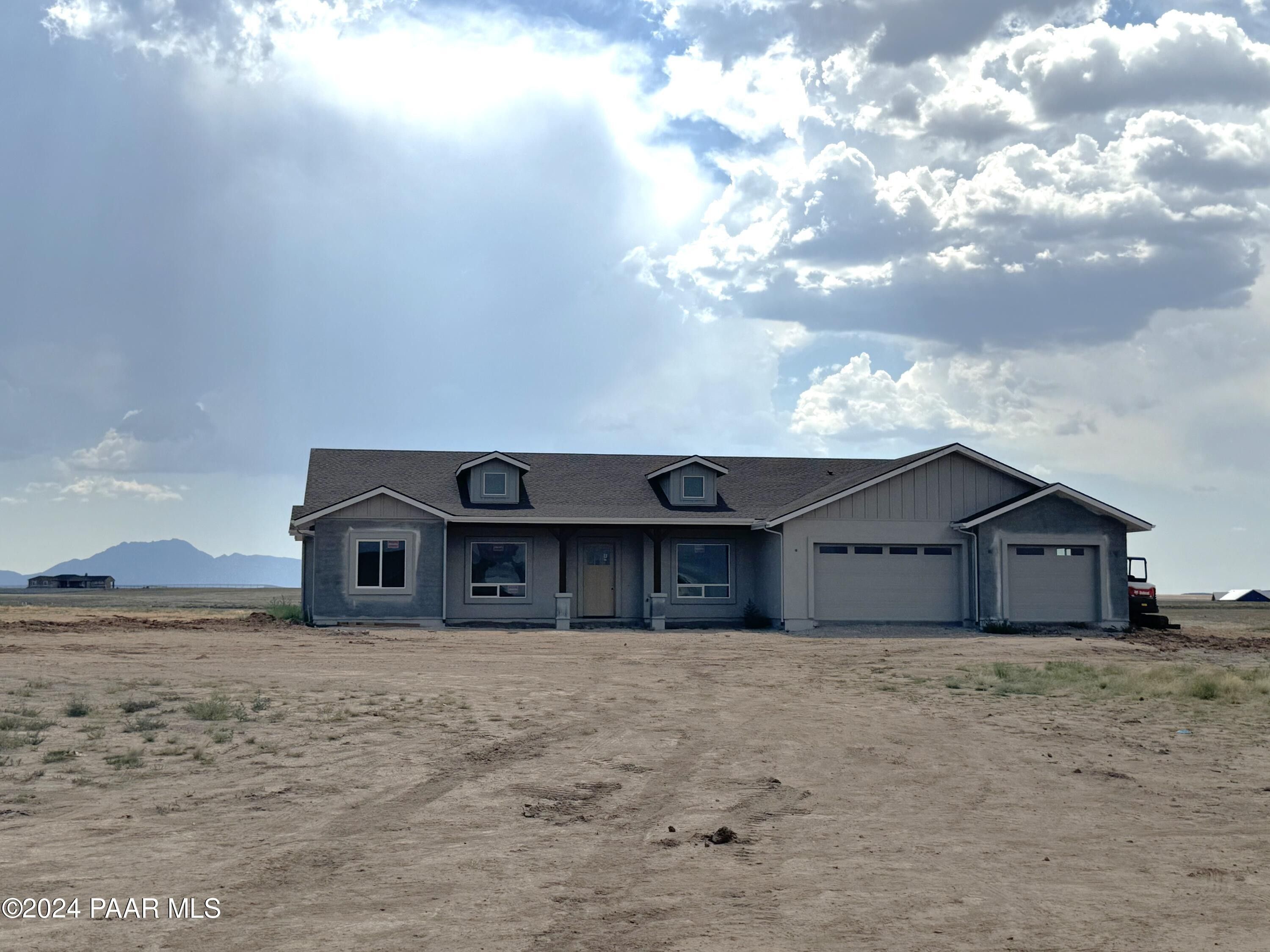 6988 E Bourbon Way. Prescott Valley, AZ 86315