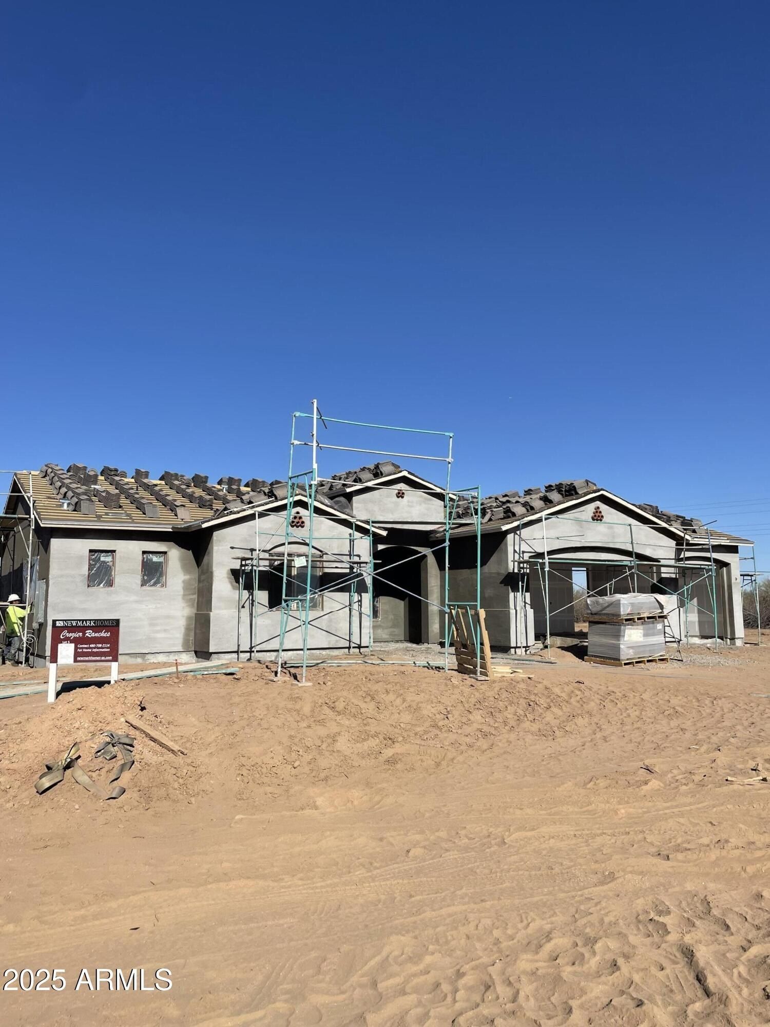 21916 W Duane Lane. Wittmann, AZ 85361