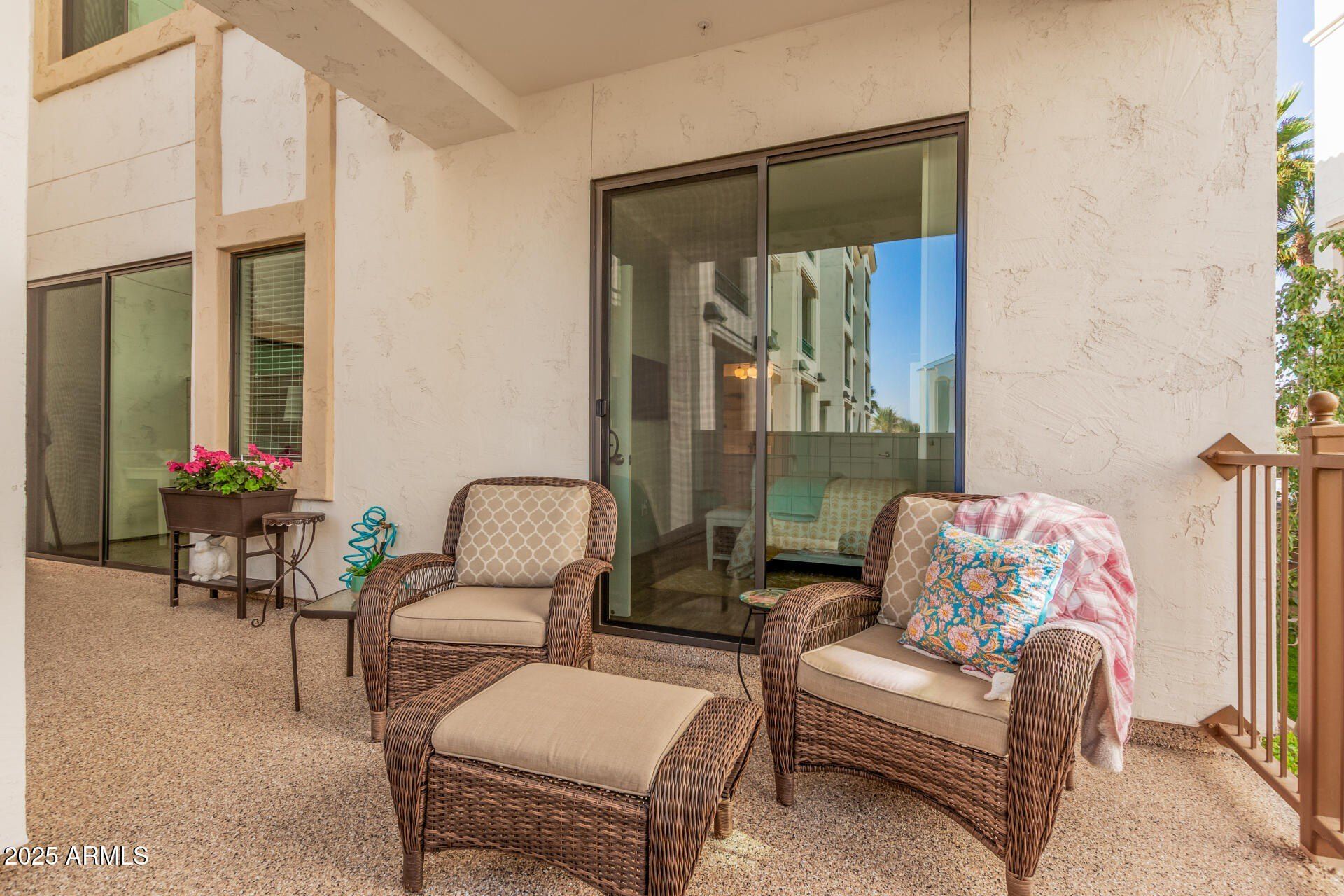 2511 W Queen Creek Road. Chandler, AZ 85248