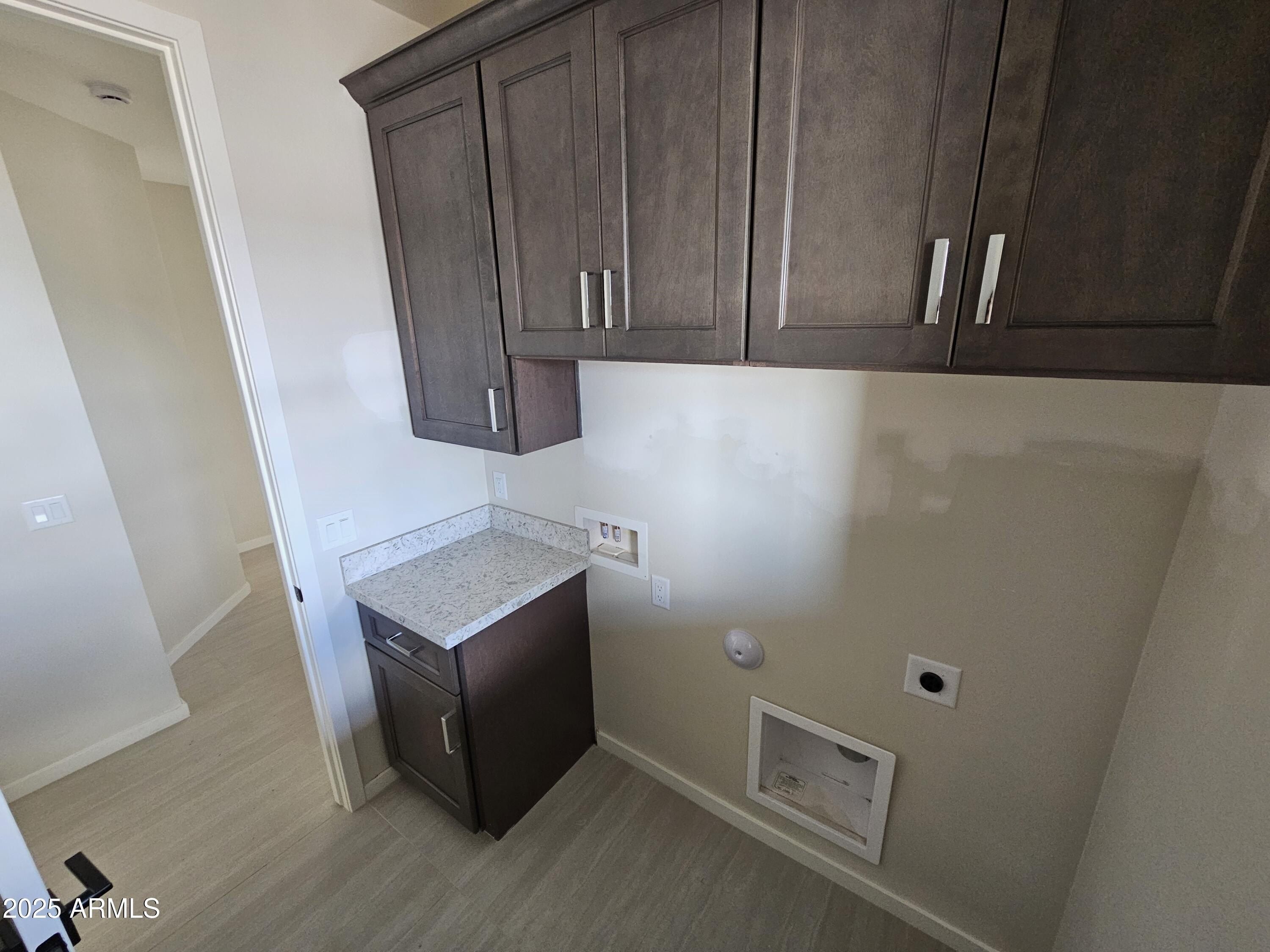24183 N 196Th Lane. Surprise, AZ 85387