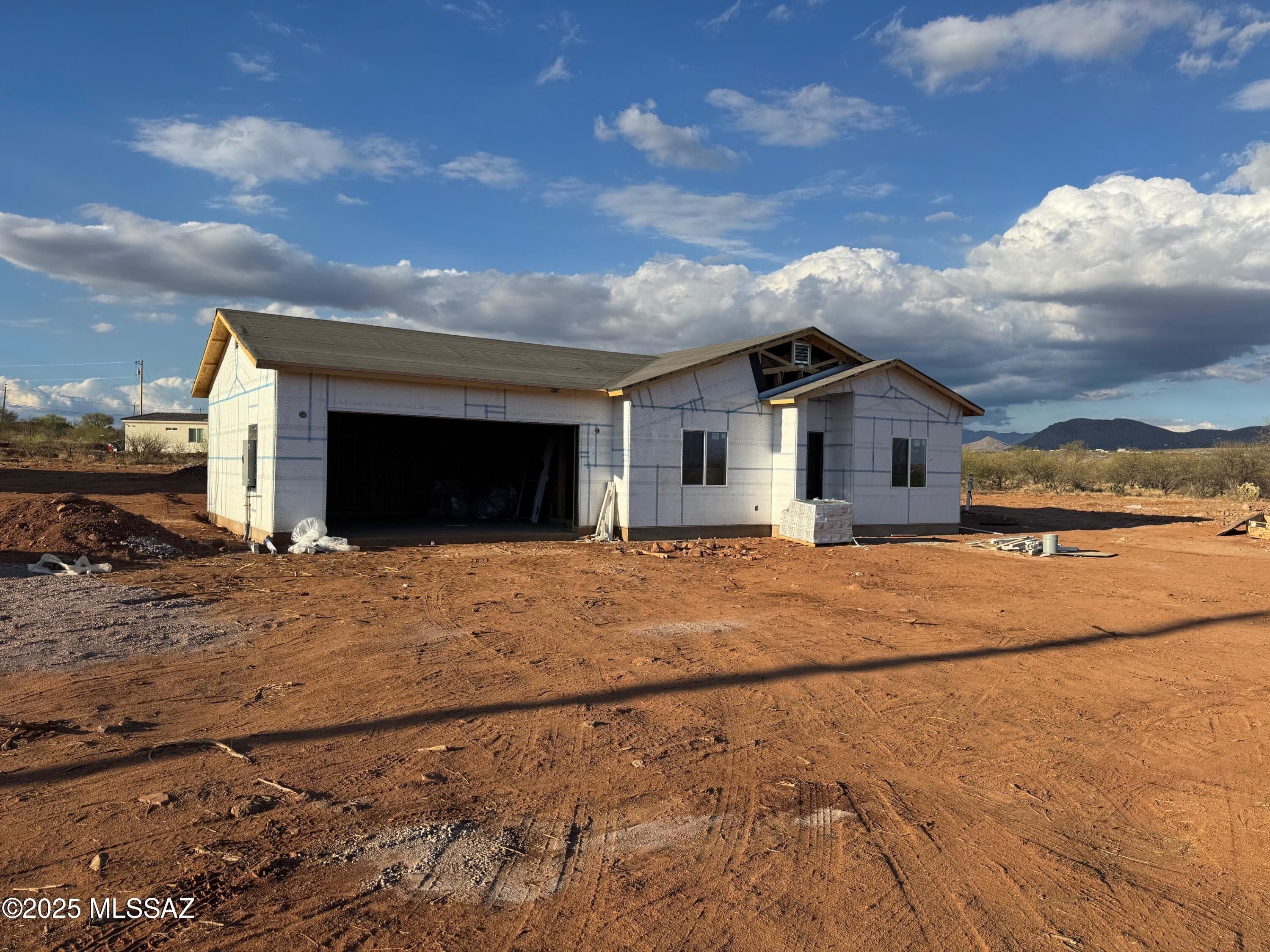 1723 Circulo Suecia. Rio Rico, AZ 85648