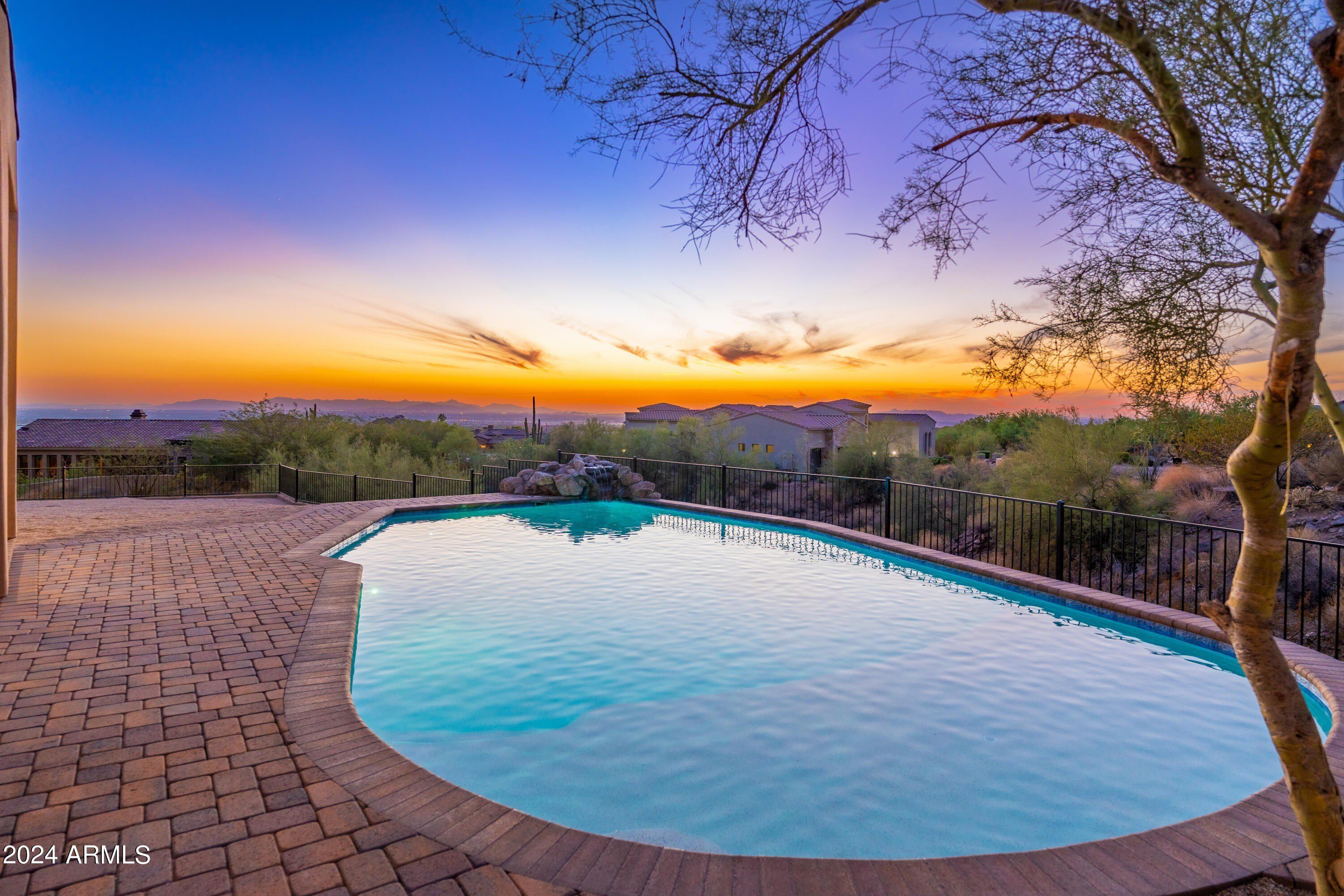 3518 N Shadow Trail. Mesa, AZ 85207