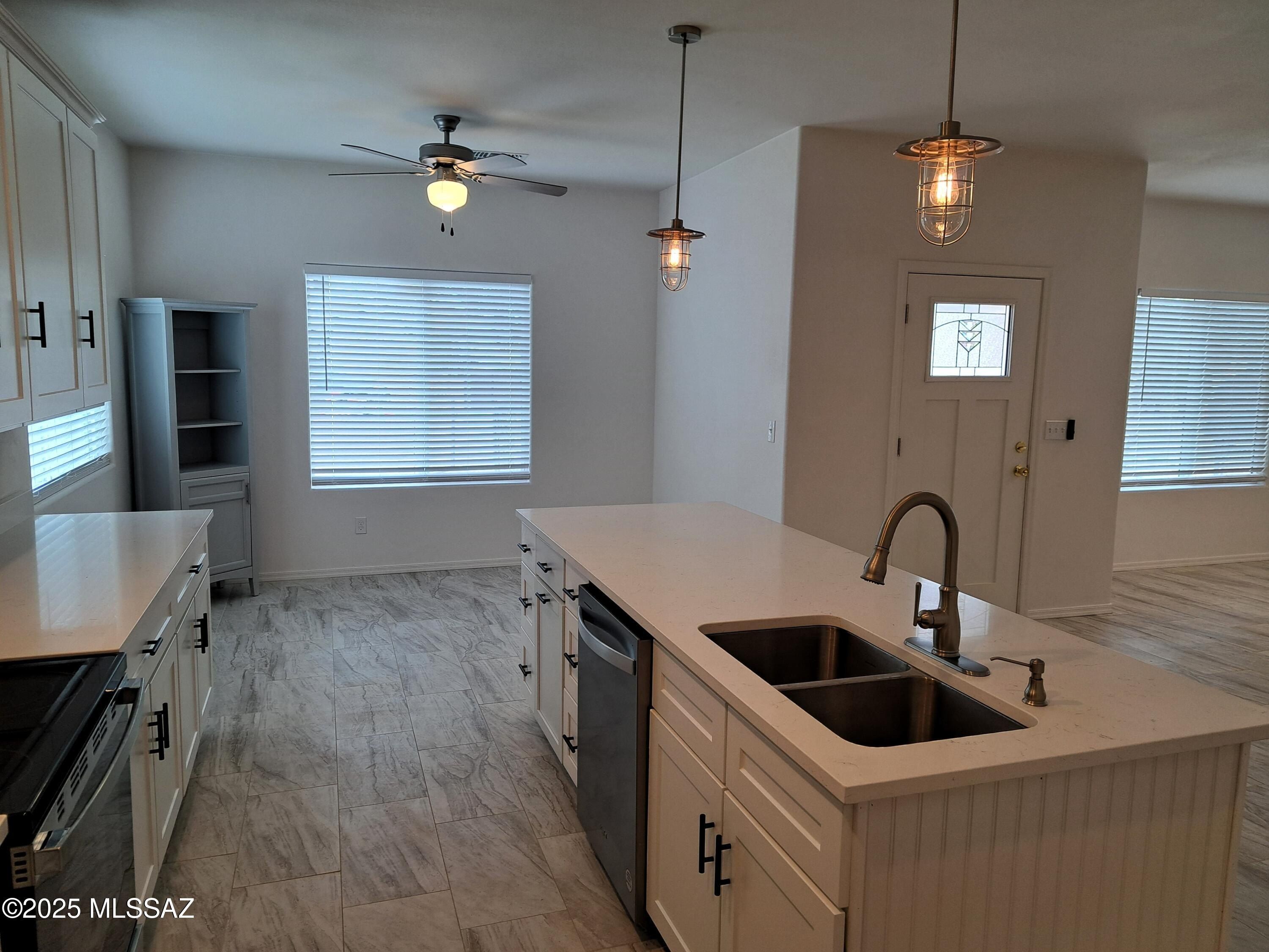 2974 W Sago Circle. Tucson, AZ 85705