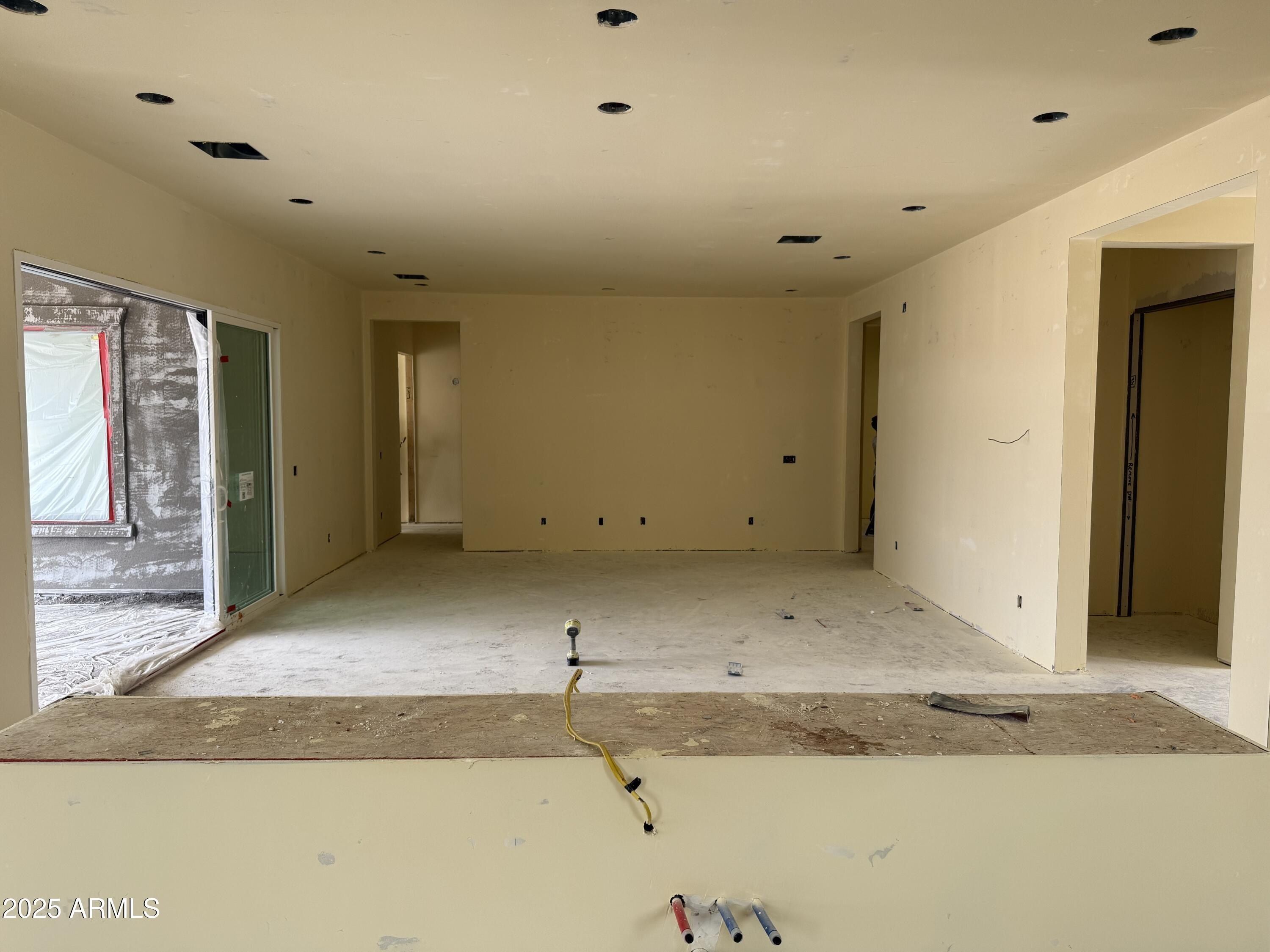 6446 E Omega Circle. Mesa, AZ 85215