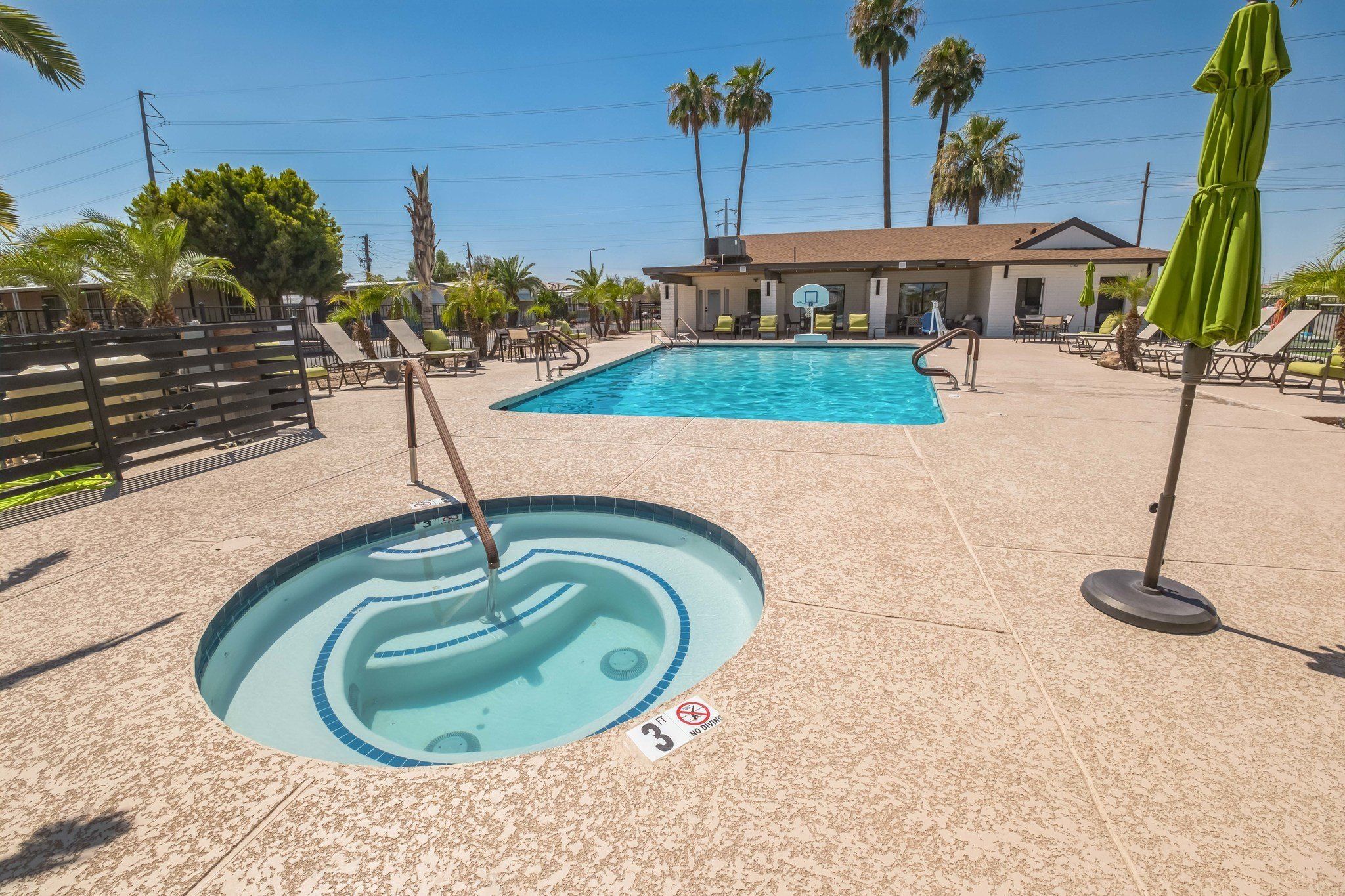 6942 W Olive Ave. Peoria, AZ 85345