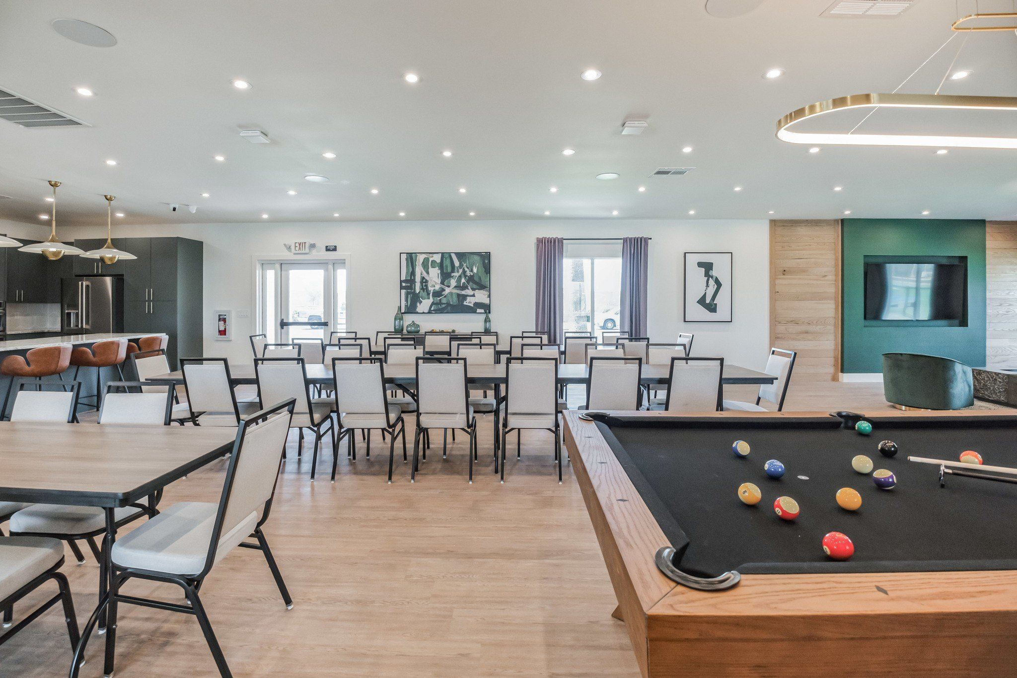 6942 W Olive Ave. Peoria, AZ 85345