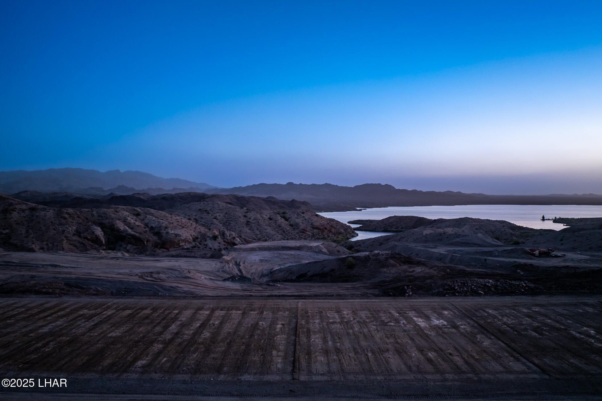 2567 Copper Canyon Dr. Lake Havasu City, AZ 86406