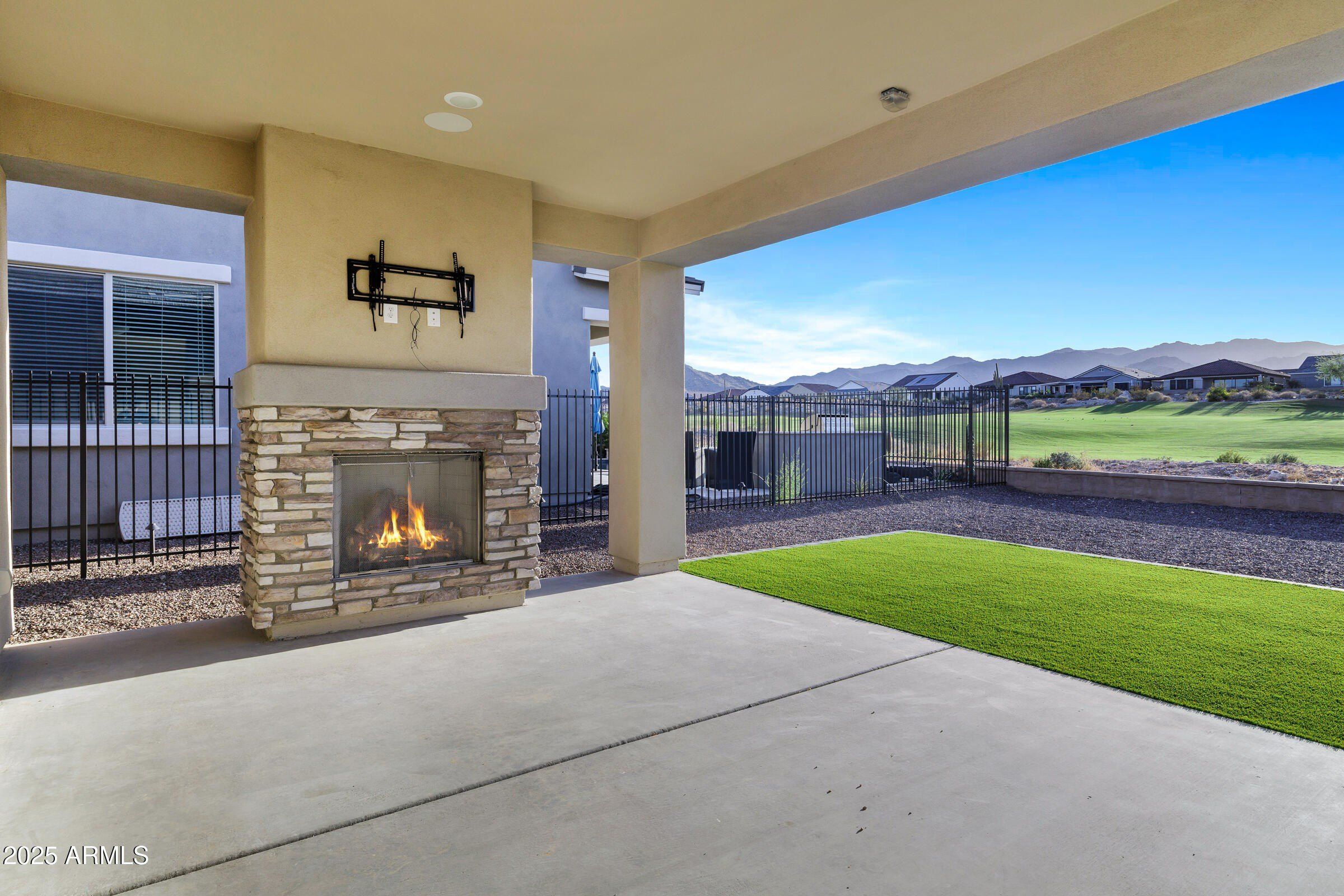 5894 N 206Th Lane. Buckeye, AZ 85396