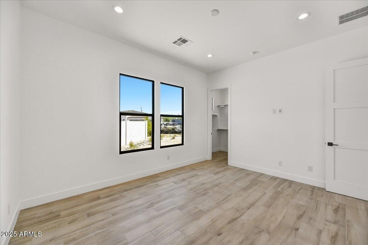 3330 W Desert Dawn Drive. Phoenix, AZ 85083