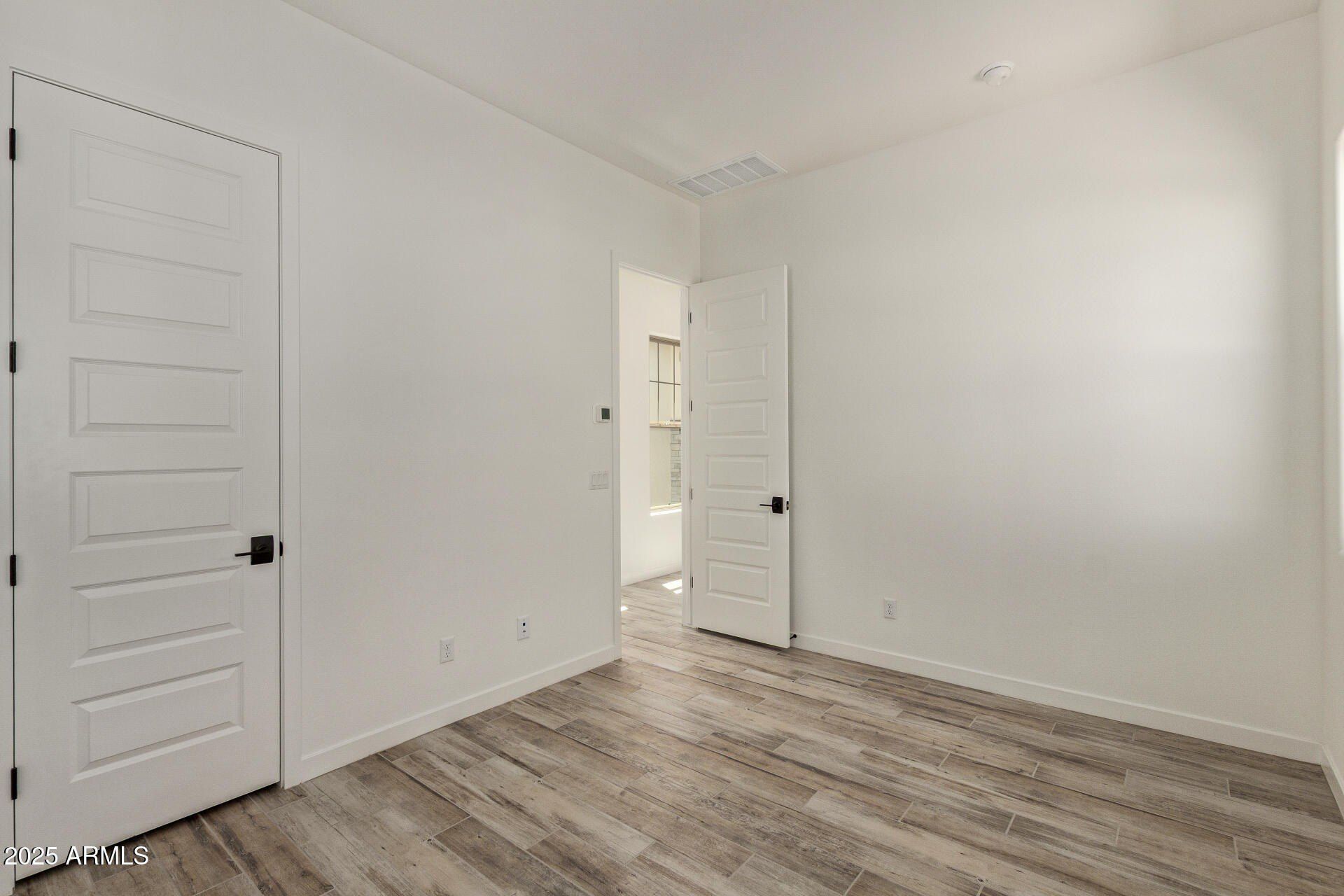 2559 E Virginia Circle. Mesa, AZ 85213