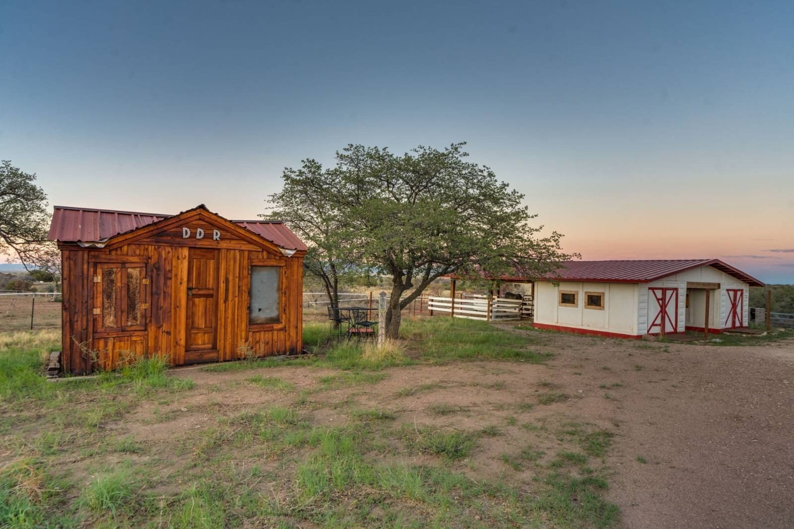 77  Terry Lane Papago Springs. Sonoita, AZ 85637