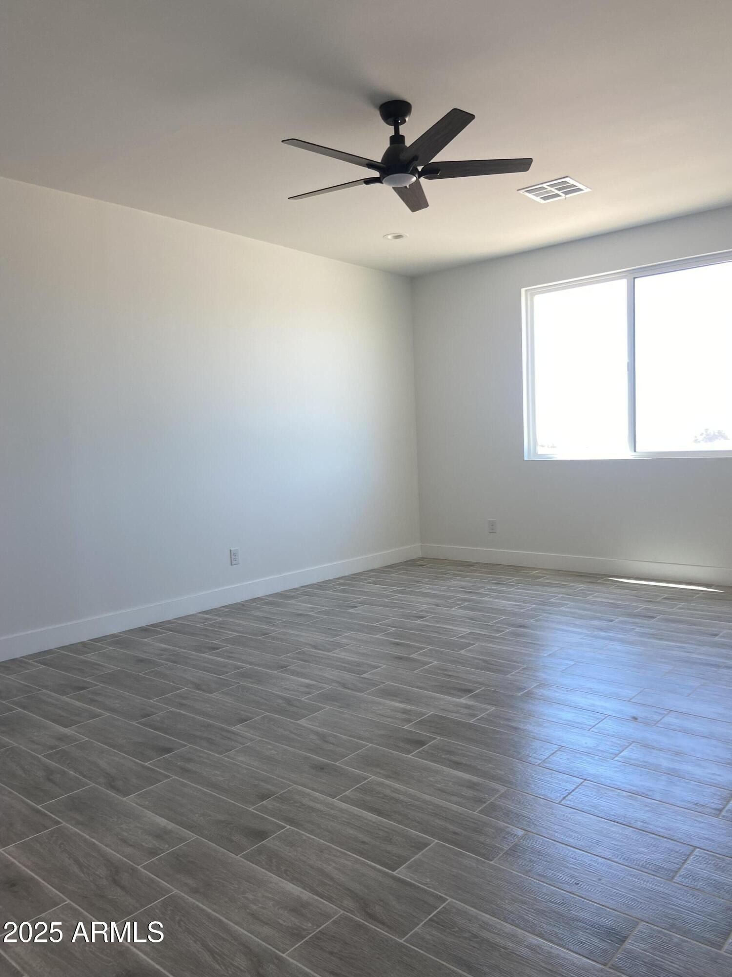 20905 W Dale Lane. Wittmann, AZ 85361