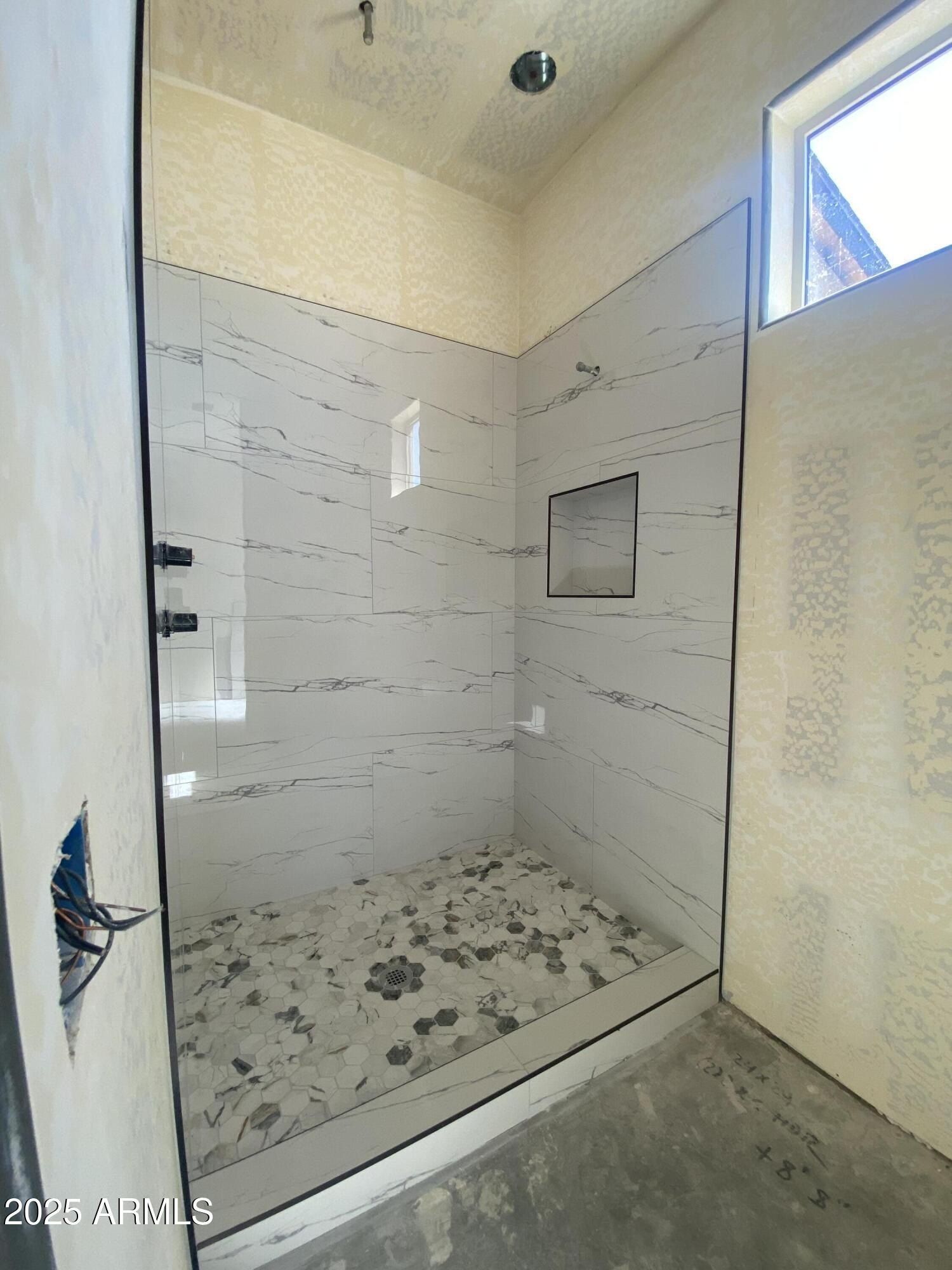 22204 W Dale Lane. Wittmann, AZ 85361