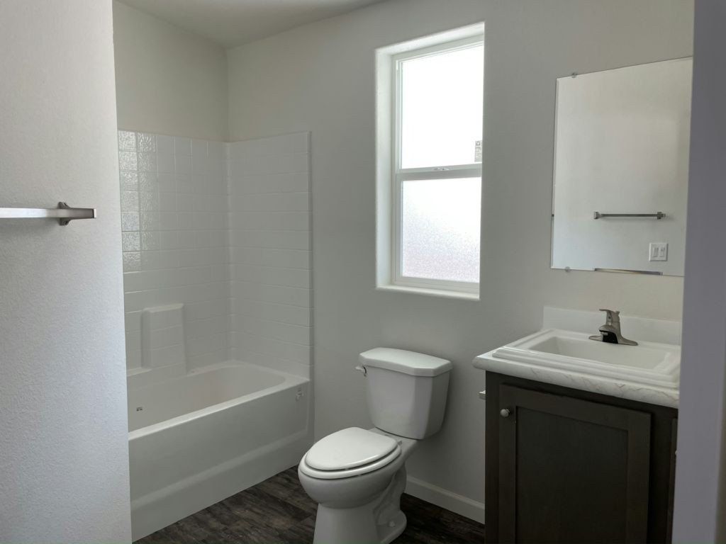 1610 E Villa Rita Drive 108. Phoenix, AZ 85022