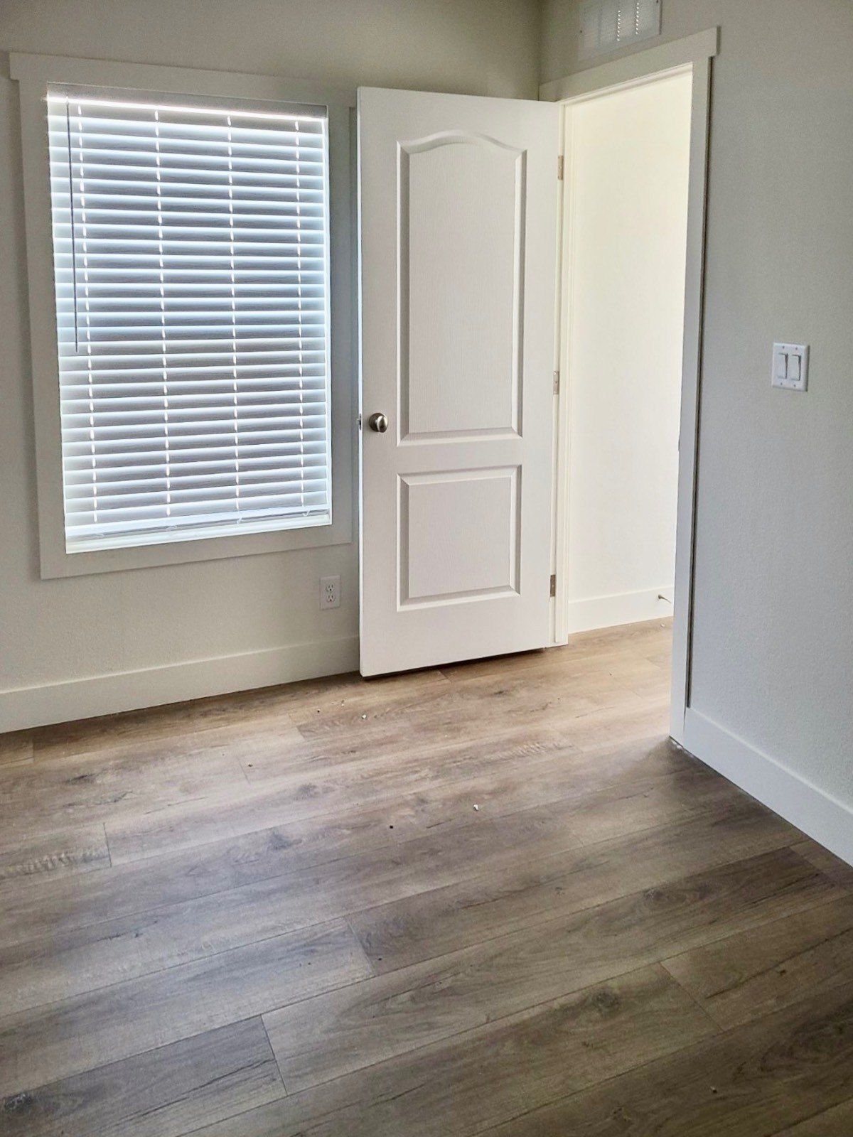 555 W Warner Rd. Chandler, AZ 85225