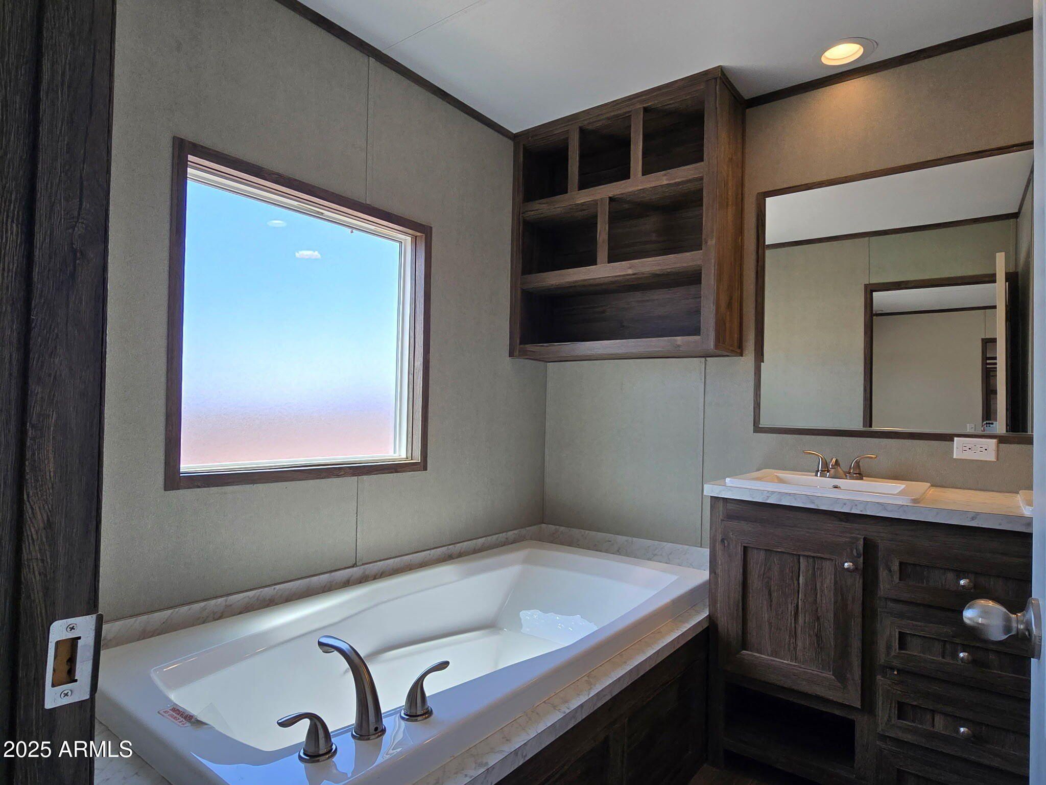 41456 W Mclellan Road. Tonopah, AZ 85354